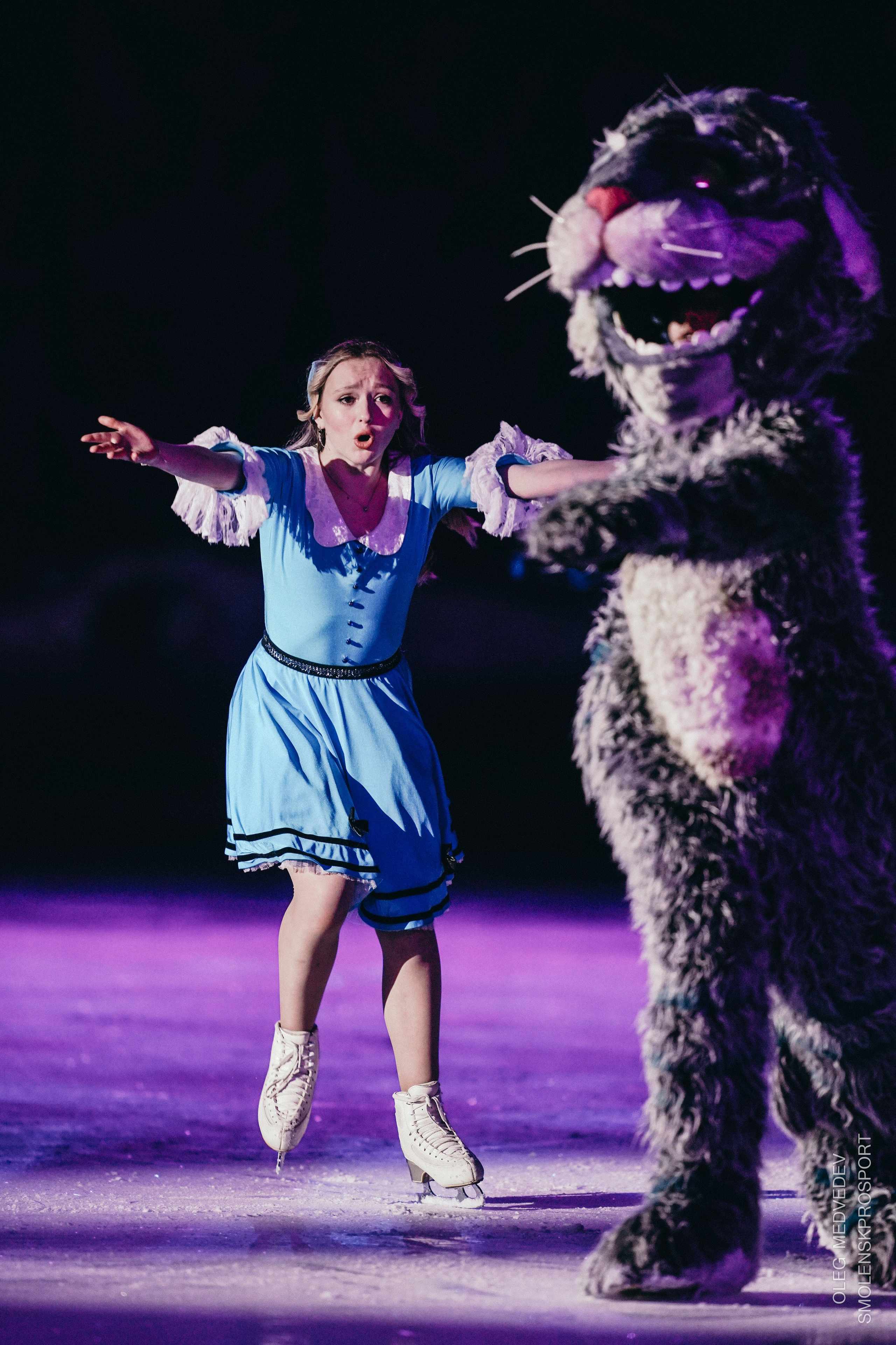 Алиса в стране чудес шоу на льду. Спортивный фотограф Олег Медведев | prosport67 | Смоленск