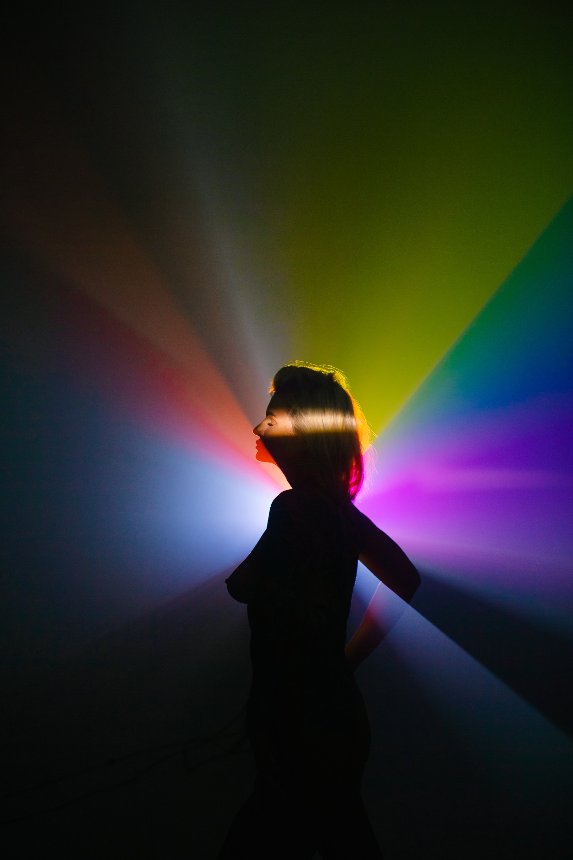 ЦВЕТНОЙ СВЕТ. Фотограф Оля Батист