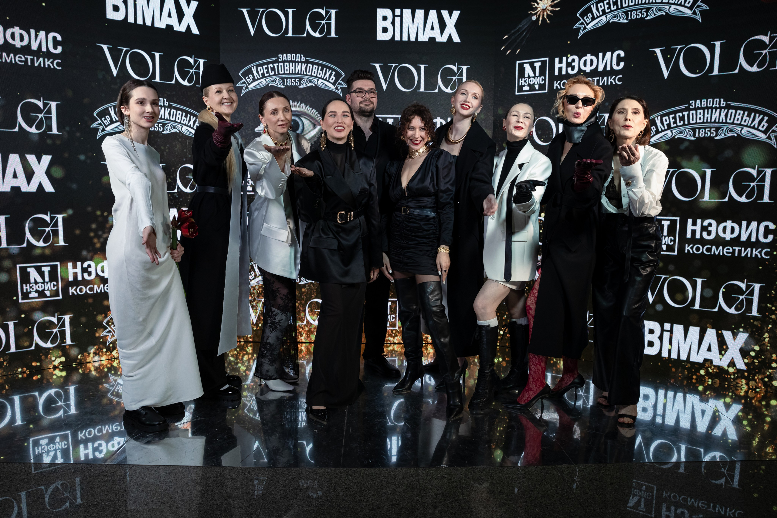 Фотозона Показа | Volga Fashion Week. Фотограф брендов и бизнеса в Москве Алексей Сентюрин