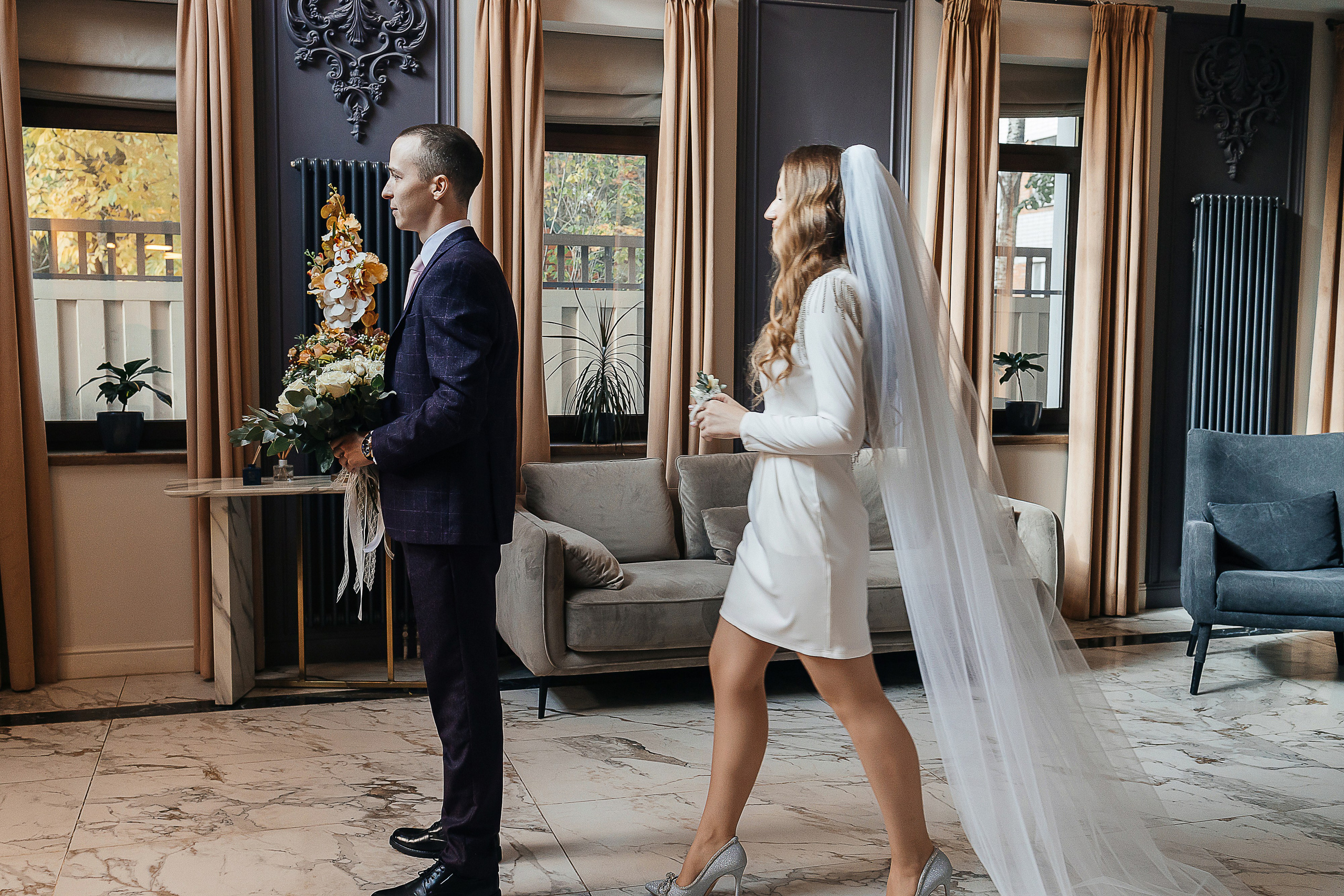 Роскошная выездная церемония в отеле. Олег Сверчков | Свадебный фотограф Вологда