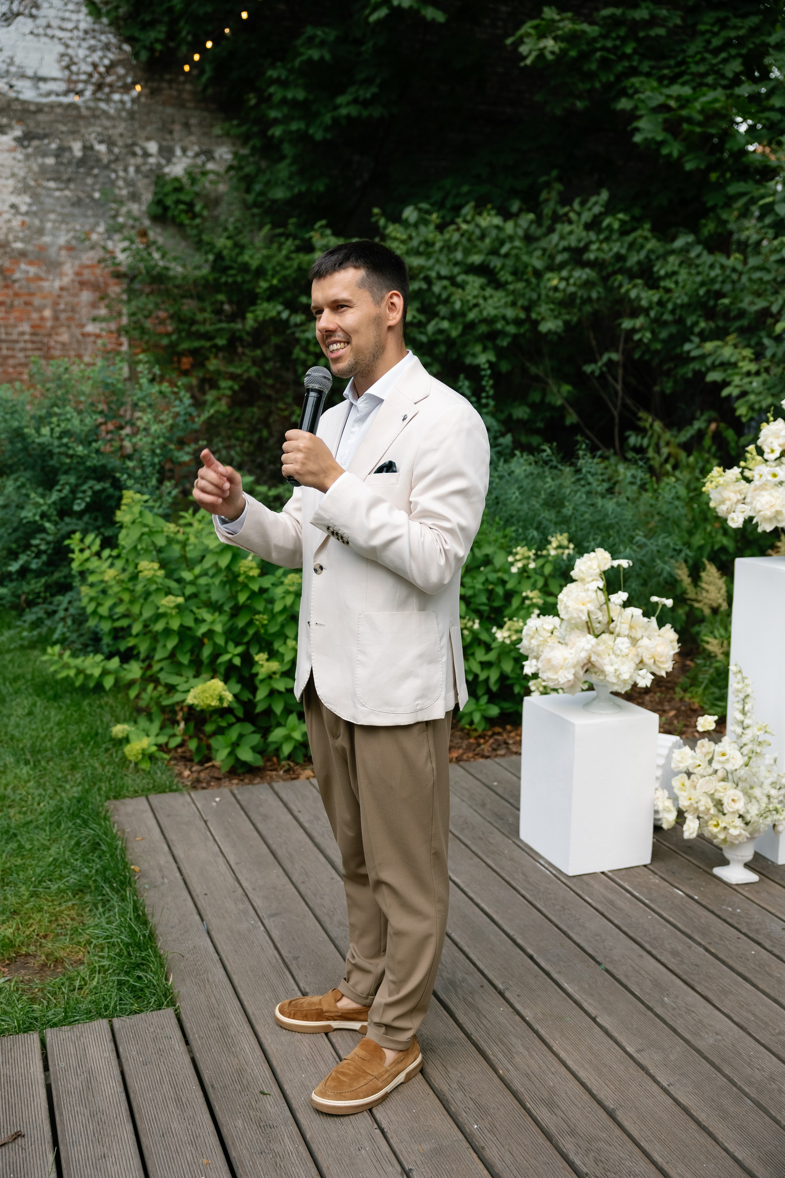 «…а я тоже из Ростова». Maya Alieva Wedding Photographer in St.Petersburg