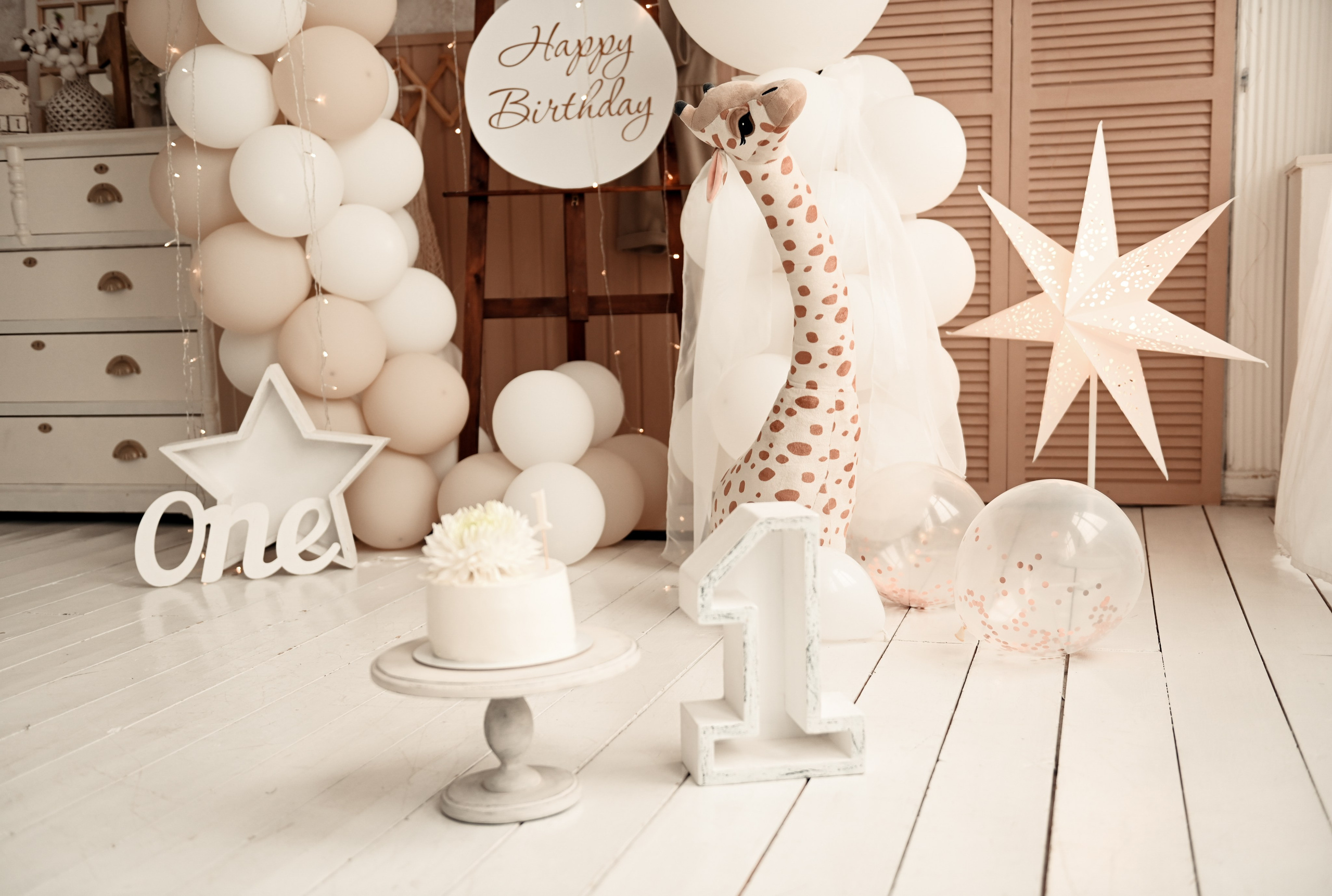 Студийные семейные, детские, индивидуальные фотосессии. Свадебный, семейный, детский, контент фотограф в Омске Максим Ильин