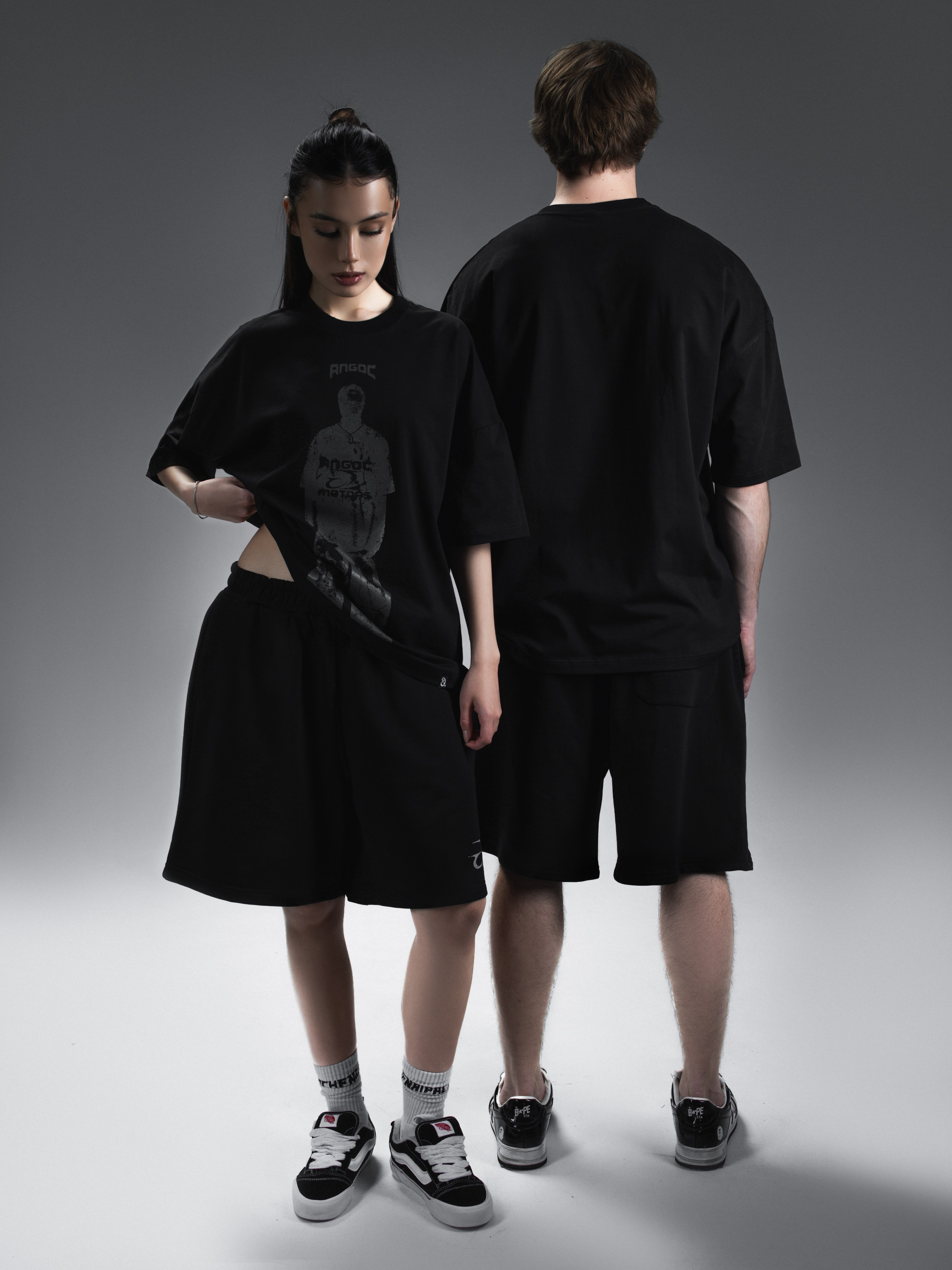 КАТАЛОГ | серый фон. RUNA production — стильные съемки для брендов