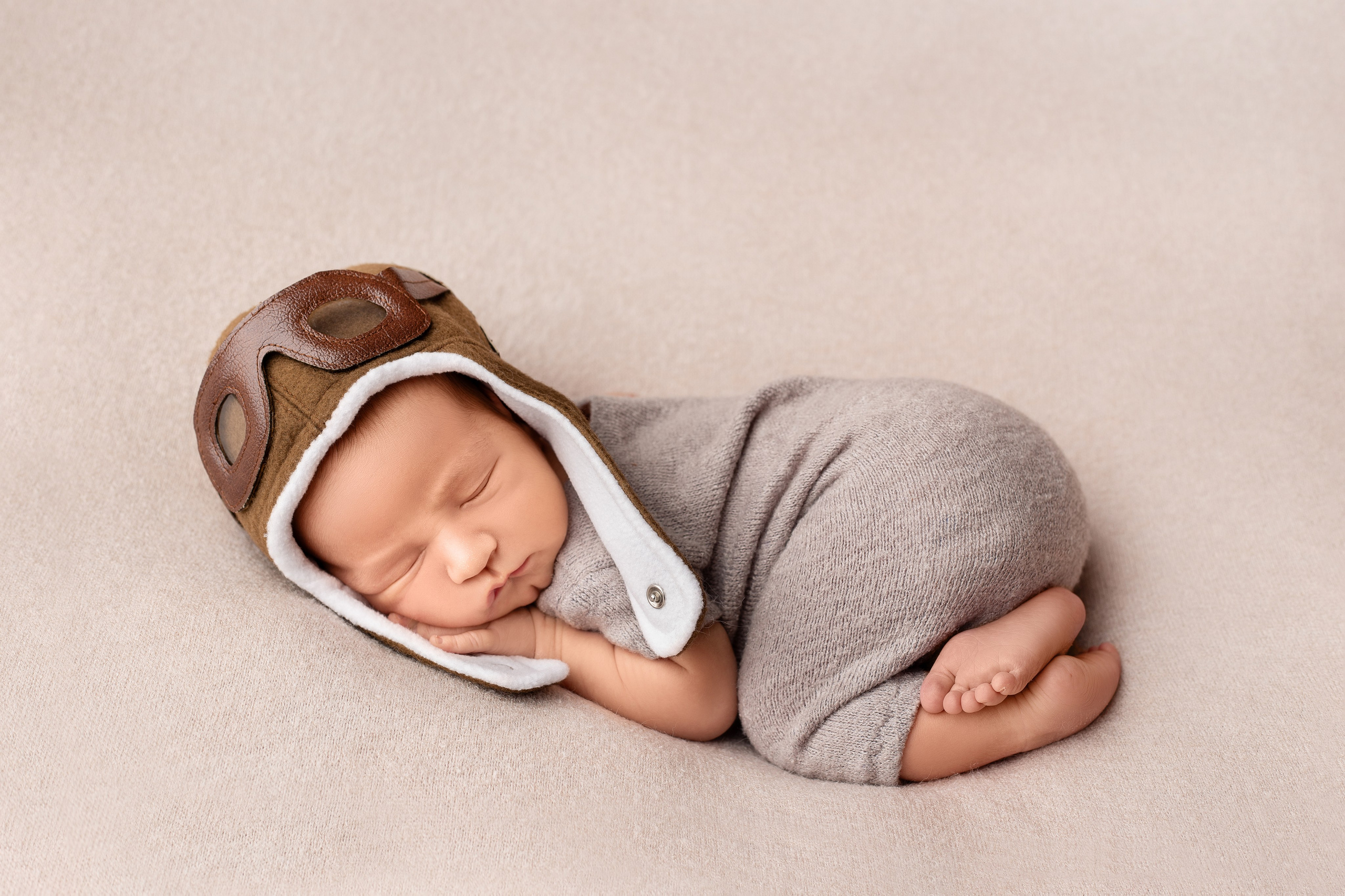 Фотограф новорожденных и детский фотограф в Радужном Васильева Елена