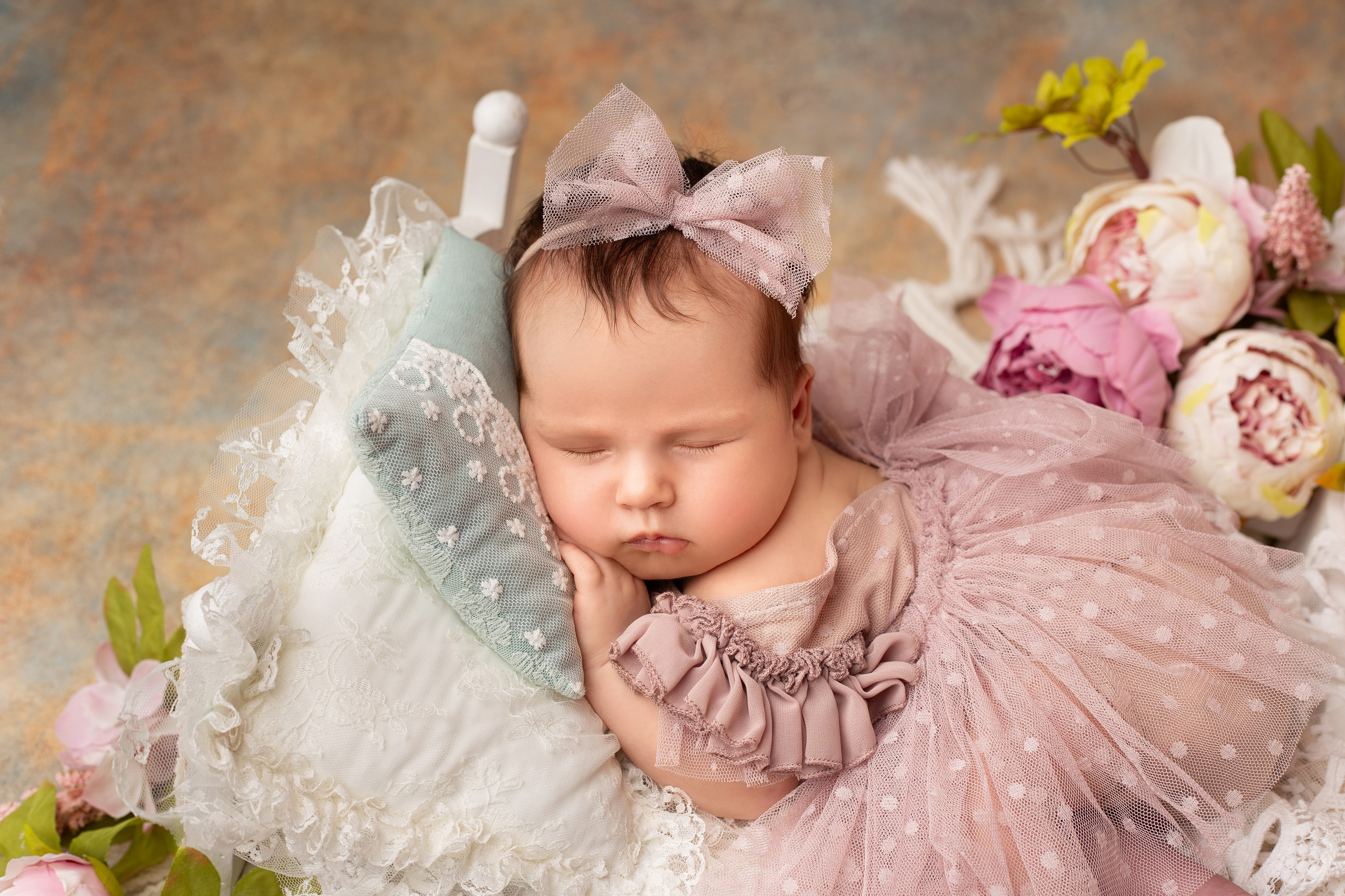 Только малыш. Фотограф новорожденных и детский фотограф в Радужном Васильева Елена