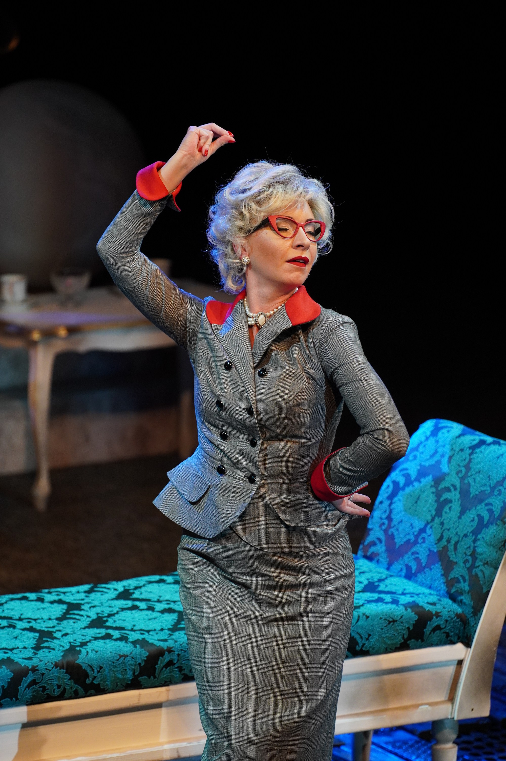 Пигмалион (НЭТ). Maxon Magnusson