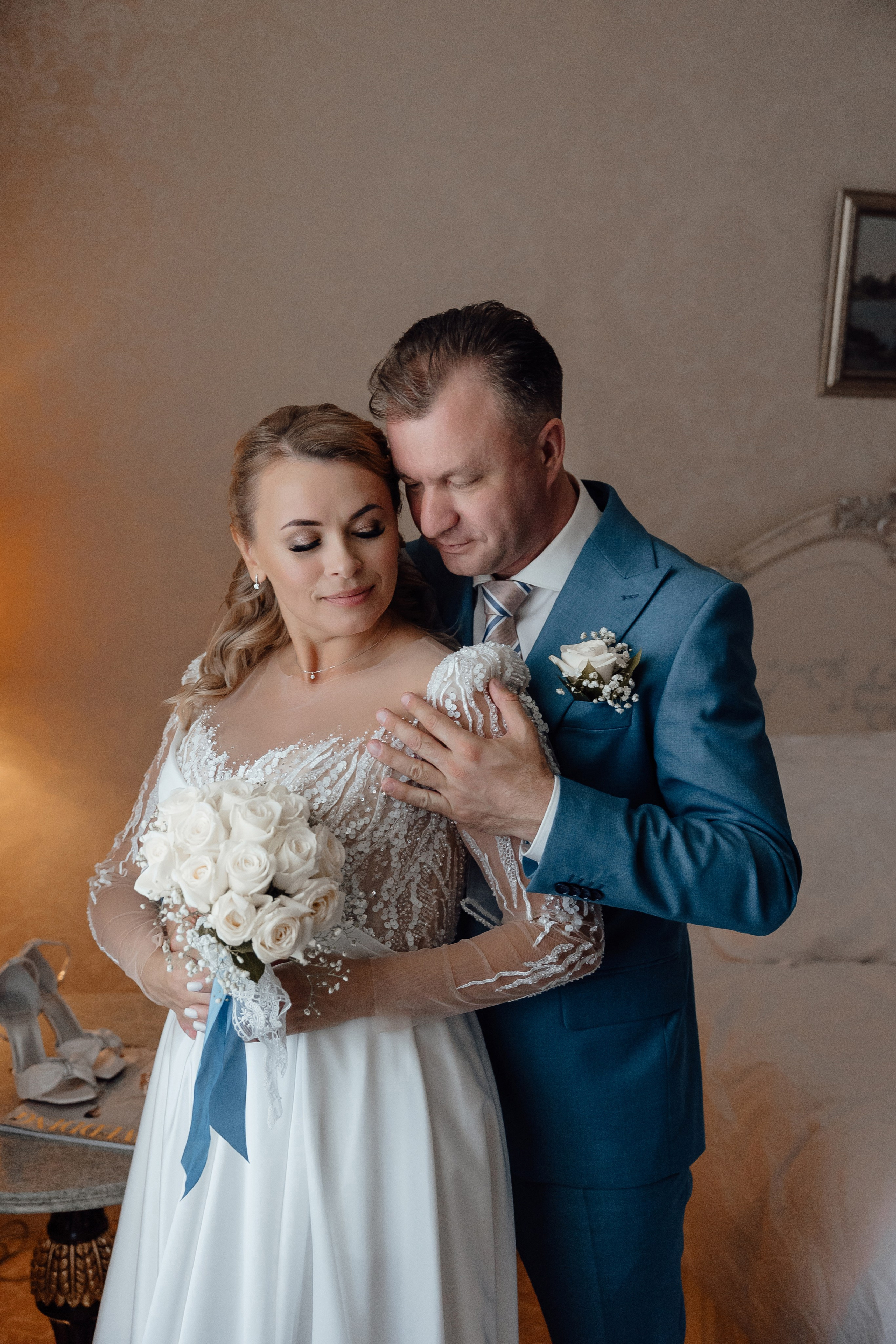 Свадебная фотосессия в Radisson Collection Hotel Moscow. Свадебный фотограф в Москве Дарья Олендарёва