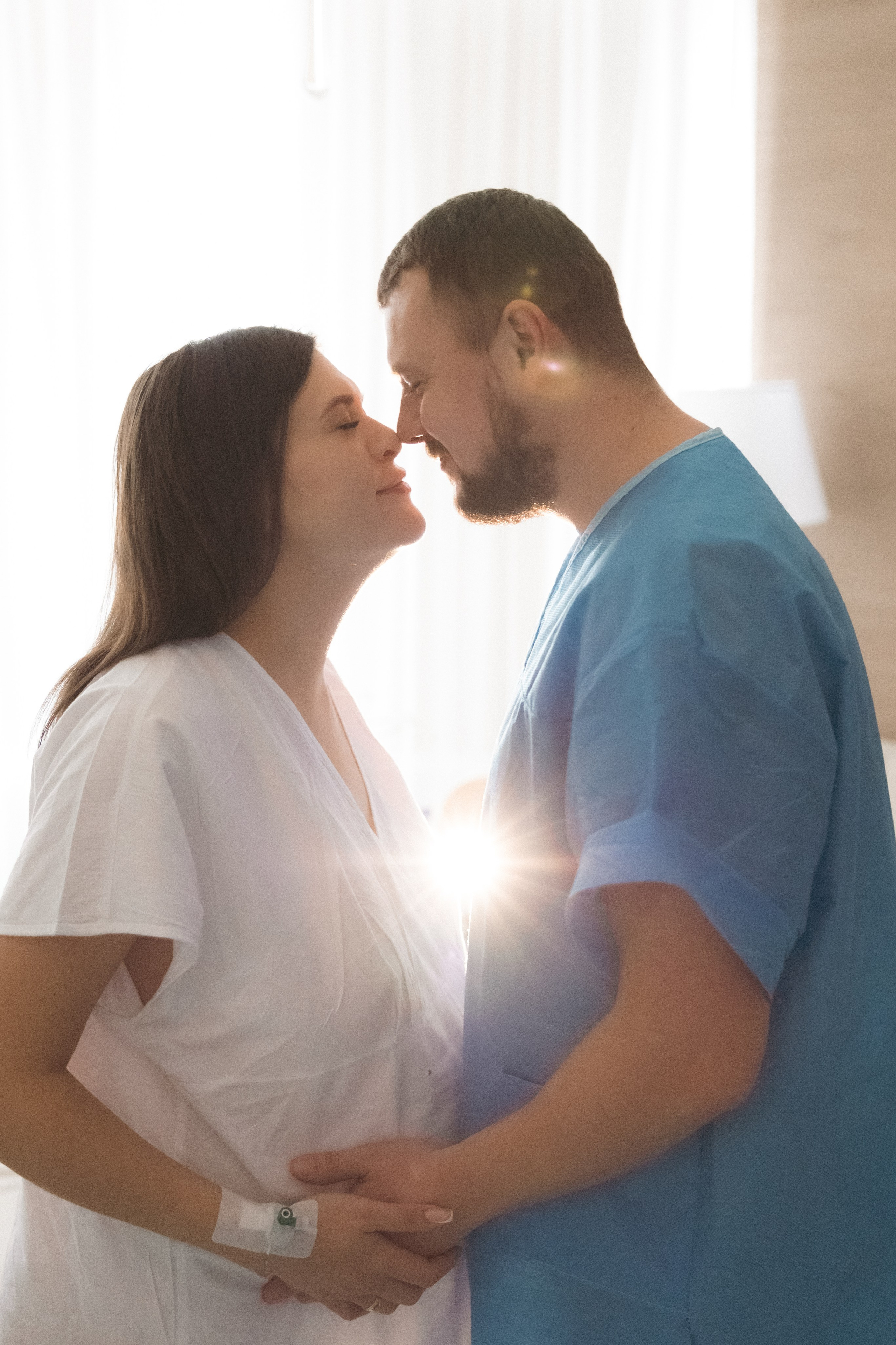 Рождение и выписка Миши. Клинический госпиталь MD GROUP на Севастопольском проспекте. Фотограф на роды в Москве. Фото и видео родов. Фотопроект «Продолжение рода»