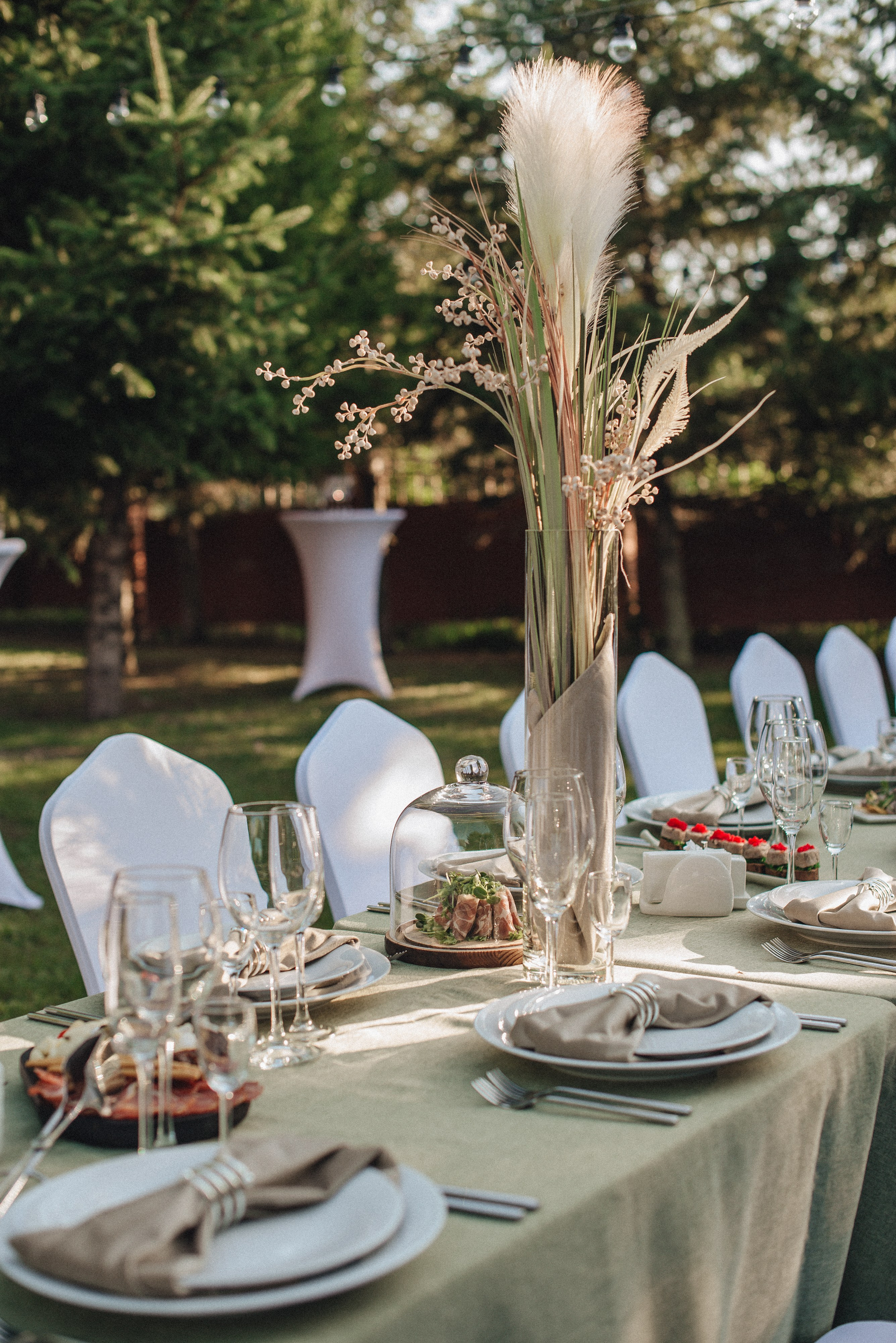 Prague Wedding Photographer | Natural Wedding Photography | Wedding Photography in Prague. Photographer in Prague Yara Kurkus