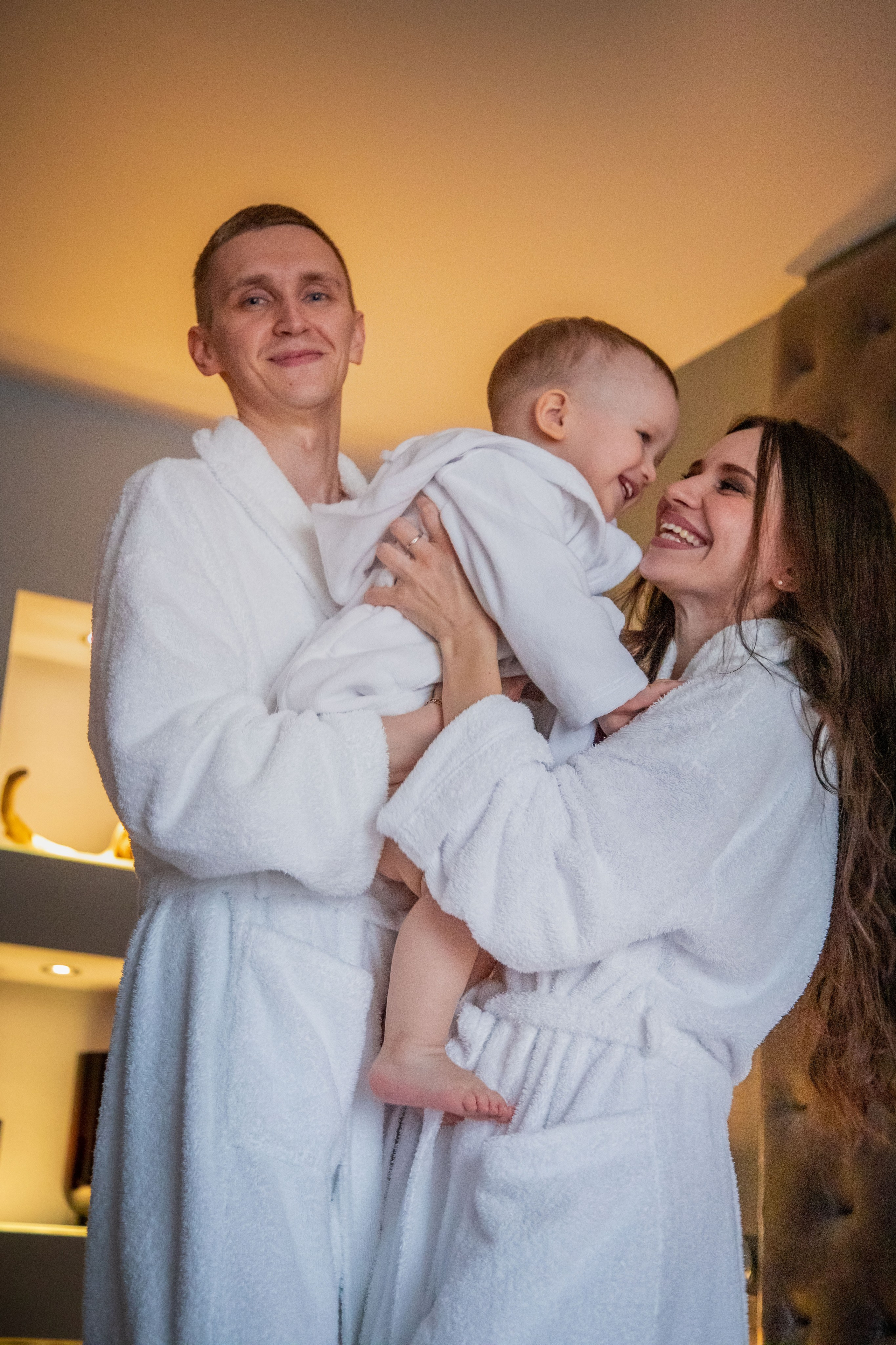 Семейная съемка в отеле. Главная