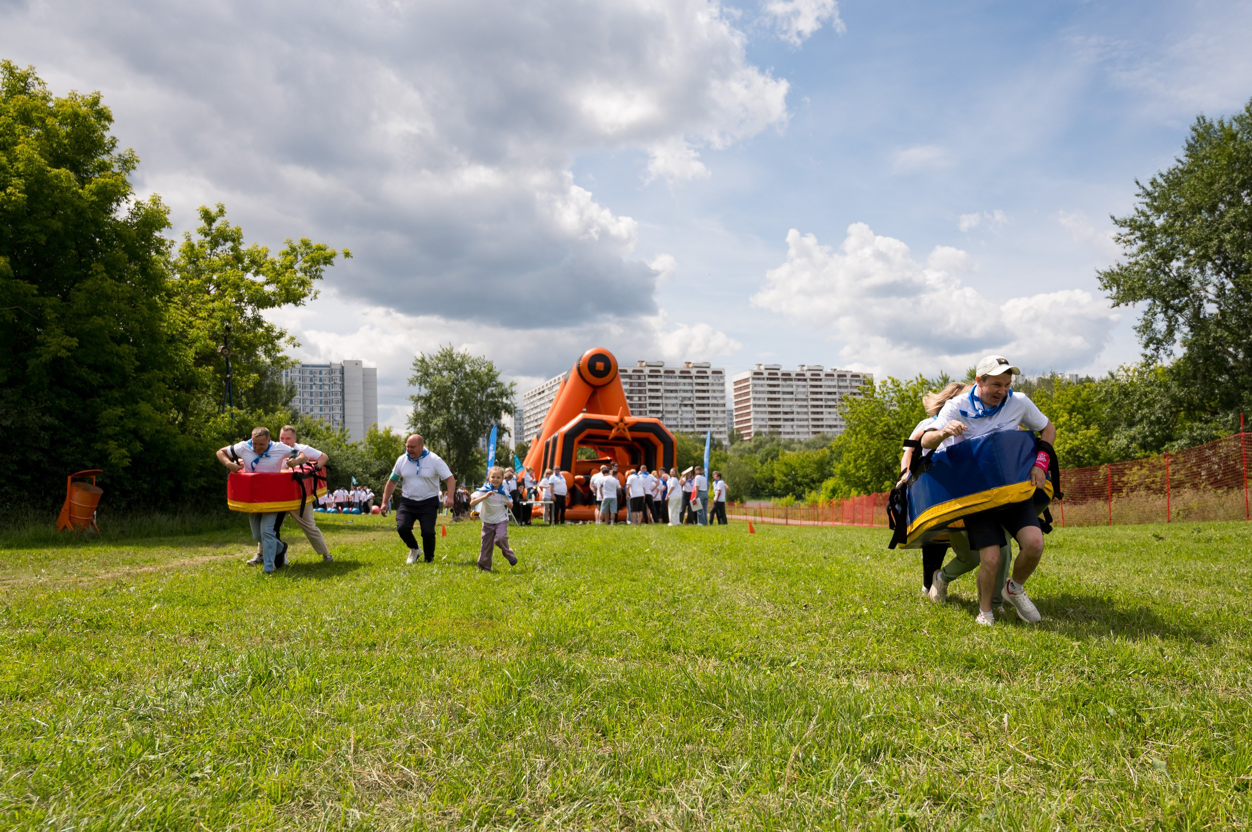Летний корпоратив-тимбилдинг компании «Топ-сервис». Репортажный фотограф и видеограф Слава Думчев. Тимбилдинги, отчетники, корпоративы