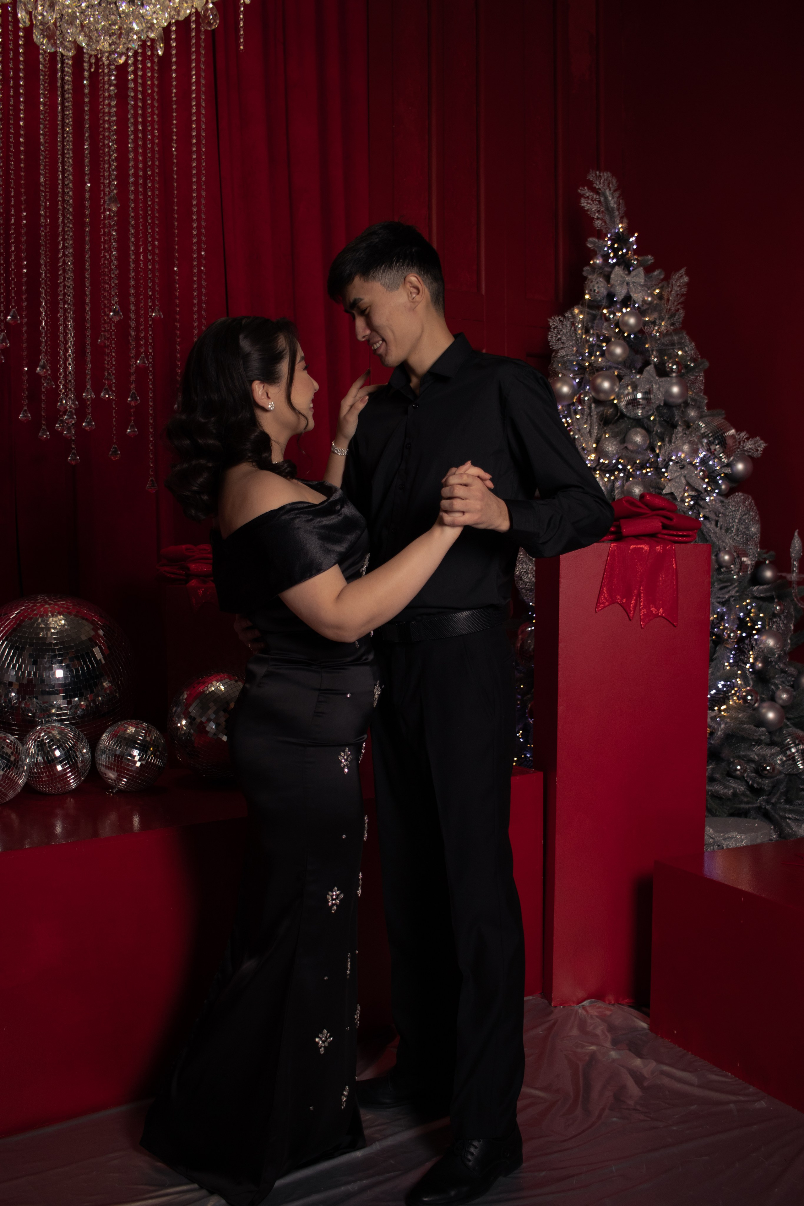 Студийная фотосессия. Фотограф в Астане, индивидуальная, семейная, домашняя фотосессия