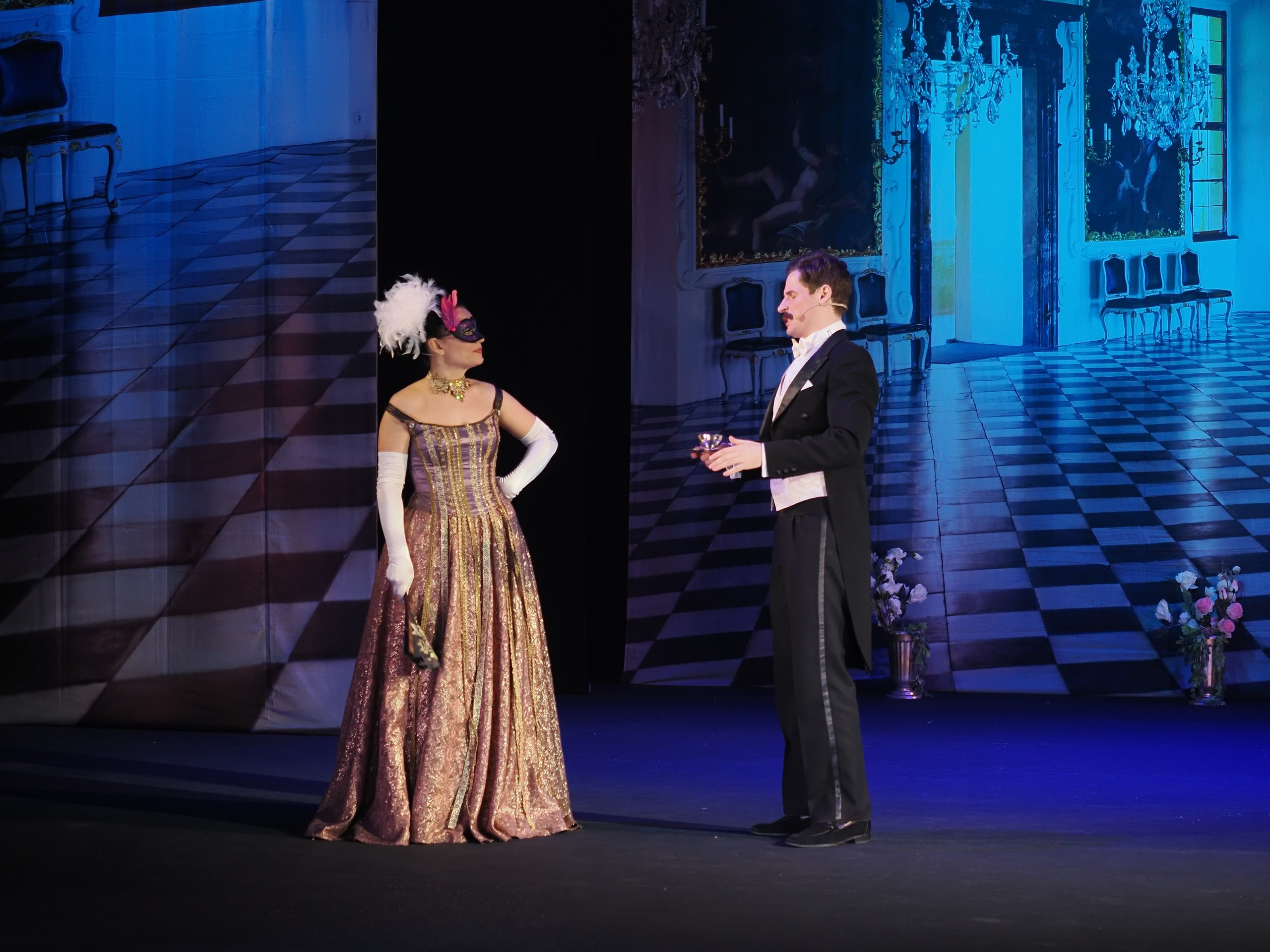 «БУФФ-ПАРАДИЗ» Летучая мышь (в Нск). Портретный и спортивный фотограф в Новосибирске и Твери Кононов Алексей