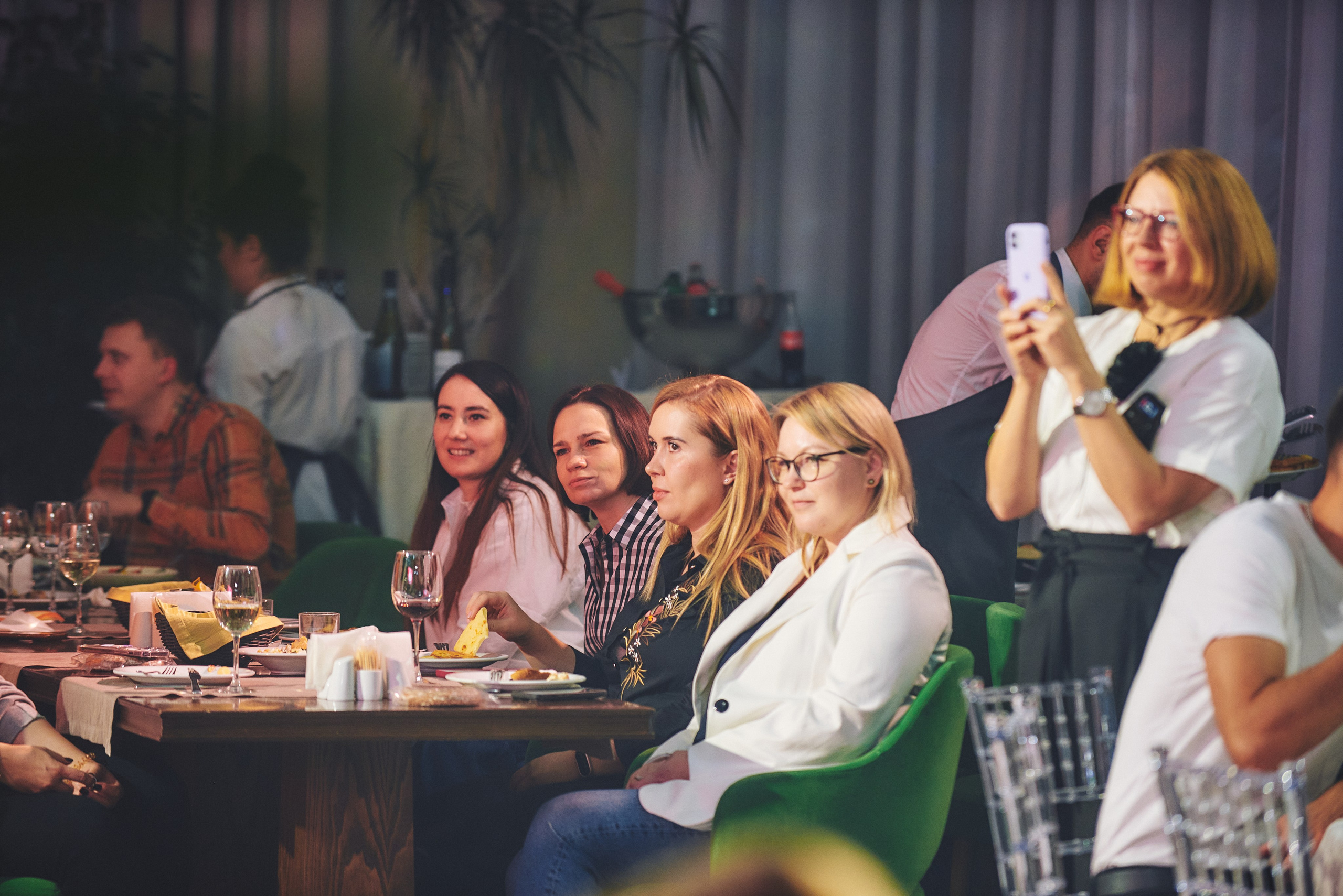 Корпоративный банкет. Константин Кордонский | Интерьерный и food-фотограф в Кисловодске и КМВ