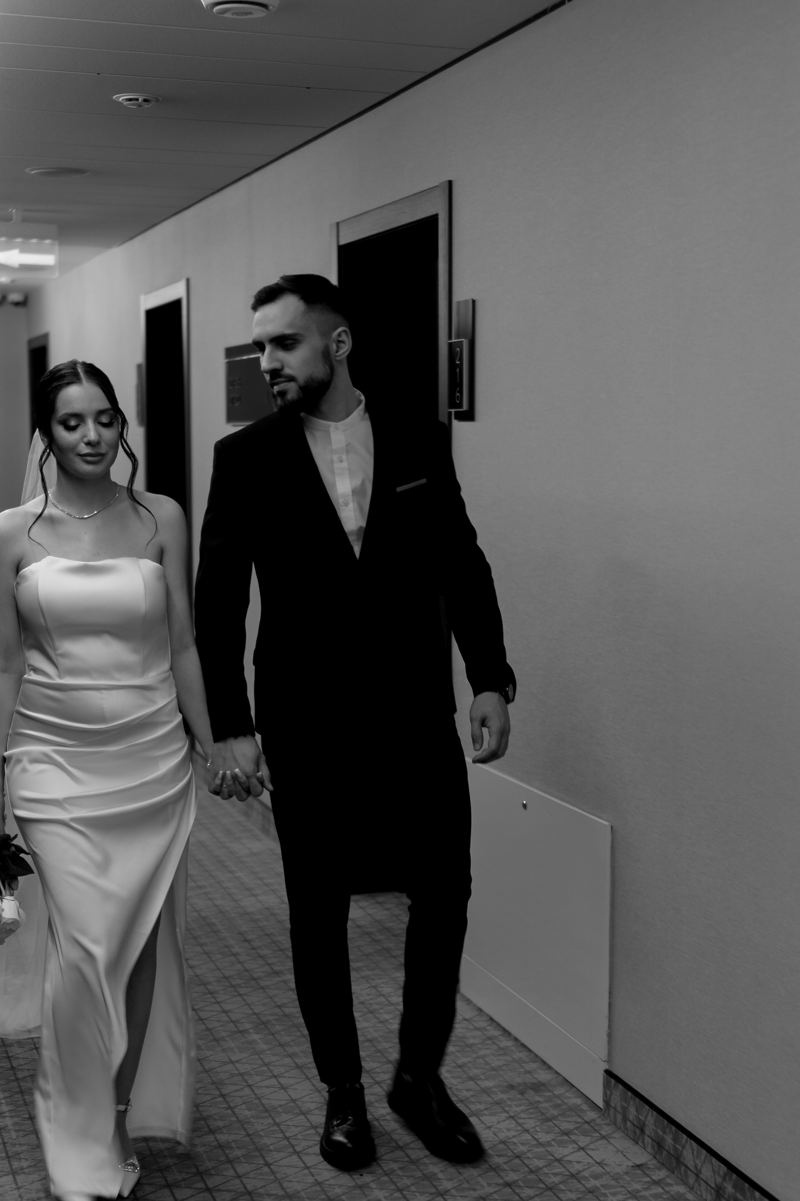 СВАДЕБНАЯ СЬЕМКА СБОРОВ ЖЕНИХА И НЕВЕСТЫ В ОТЕЛЕ И ТАКЖЕ ФОТОСЕССИИЯ В ОТЕЛЕЕ МЕГАПОЛИС БРЯНСК. Профессиональный фотограф, Санкт-Петербург — Виктория Богомолова