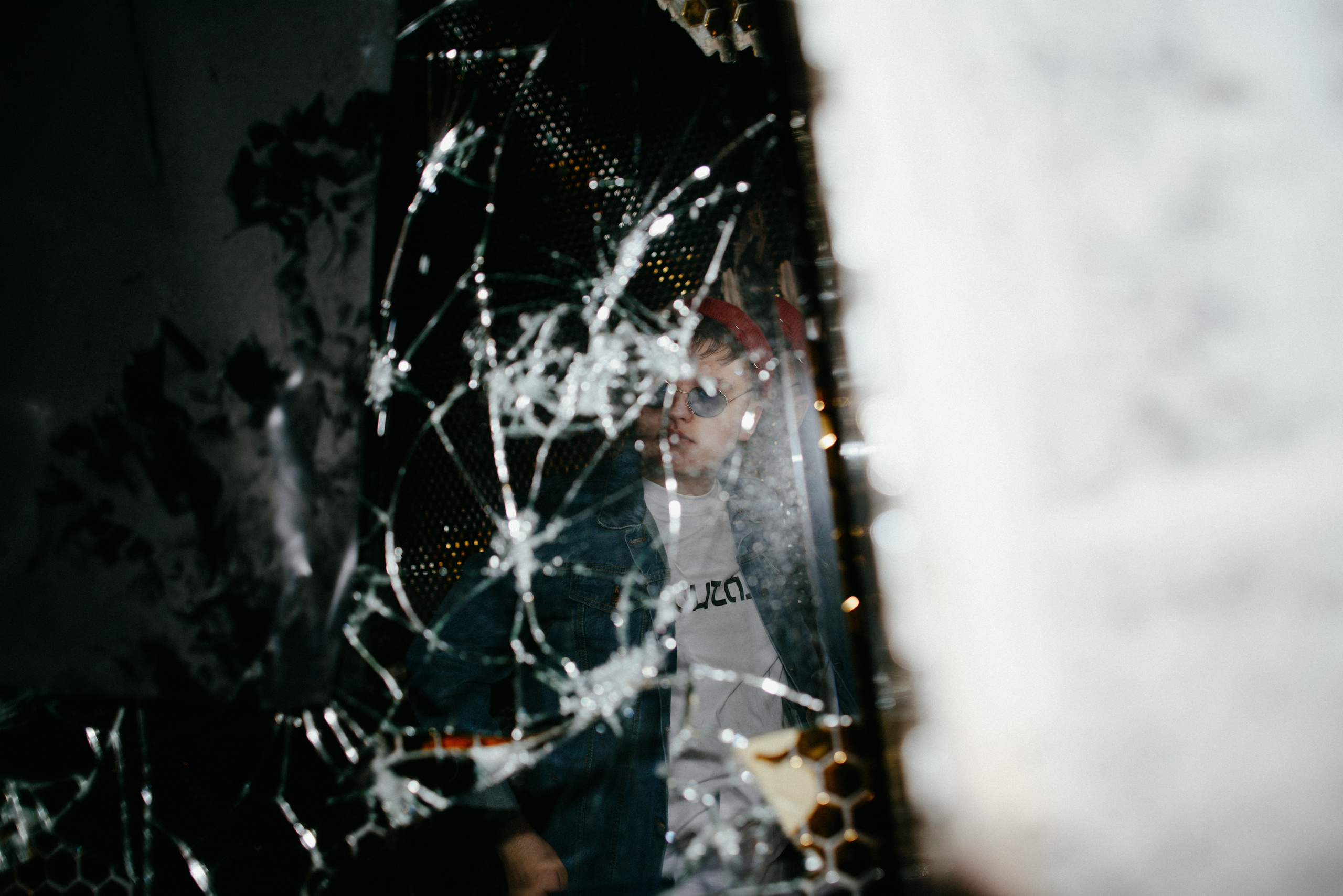 Фотосессия на заброшке тюмень. Фотограф Дарья Мустафина, Тюмень