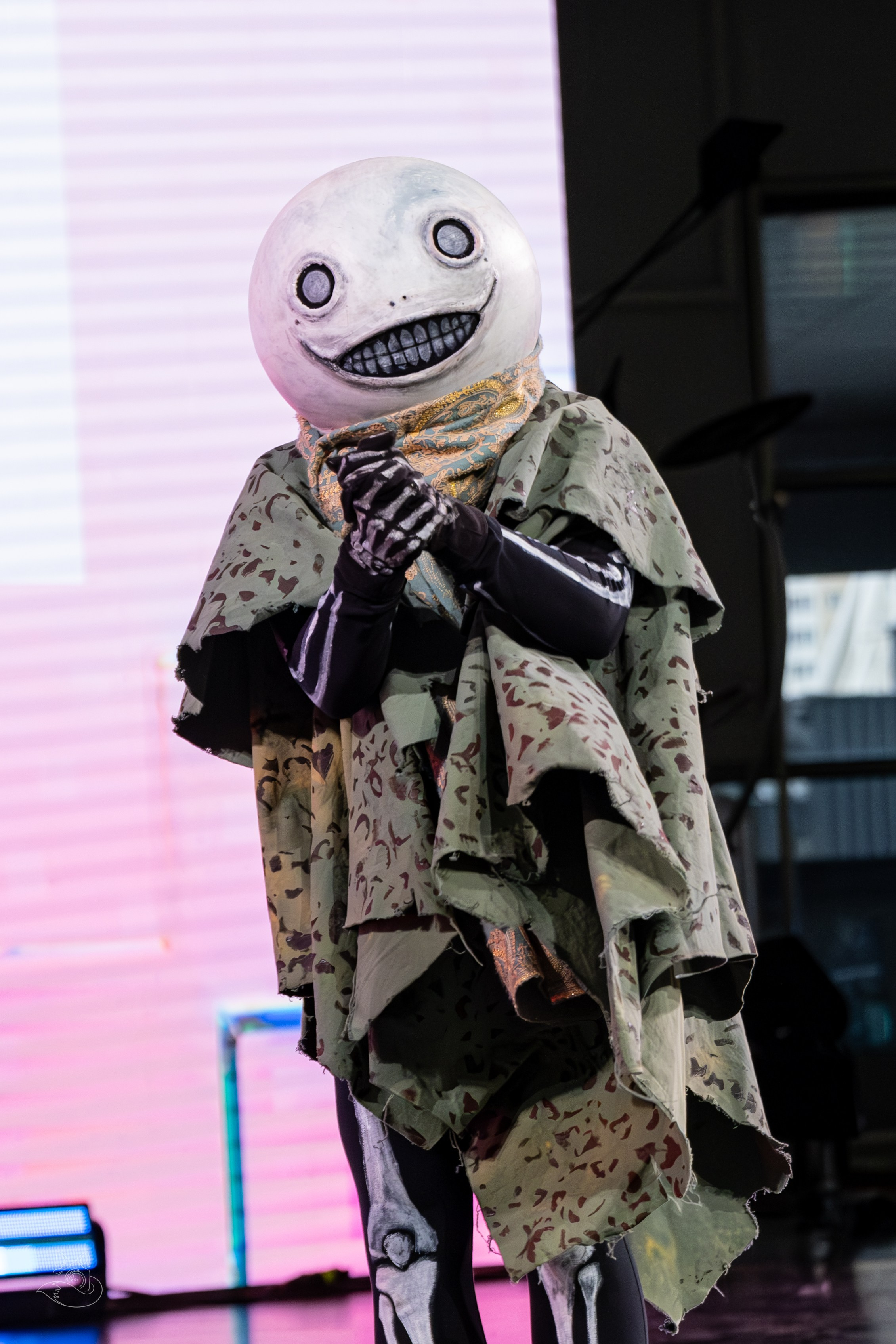 Сцена РЭД ЭКСПО 2024. Косплей фотограф