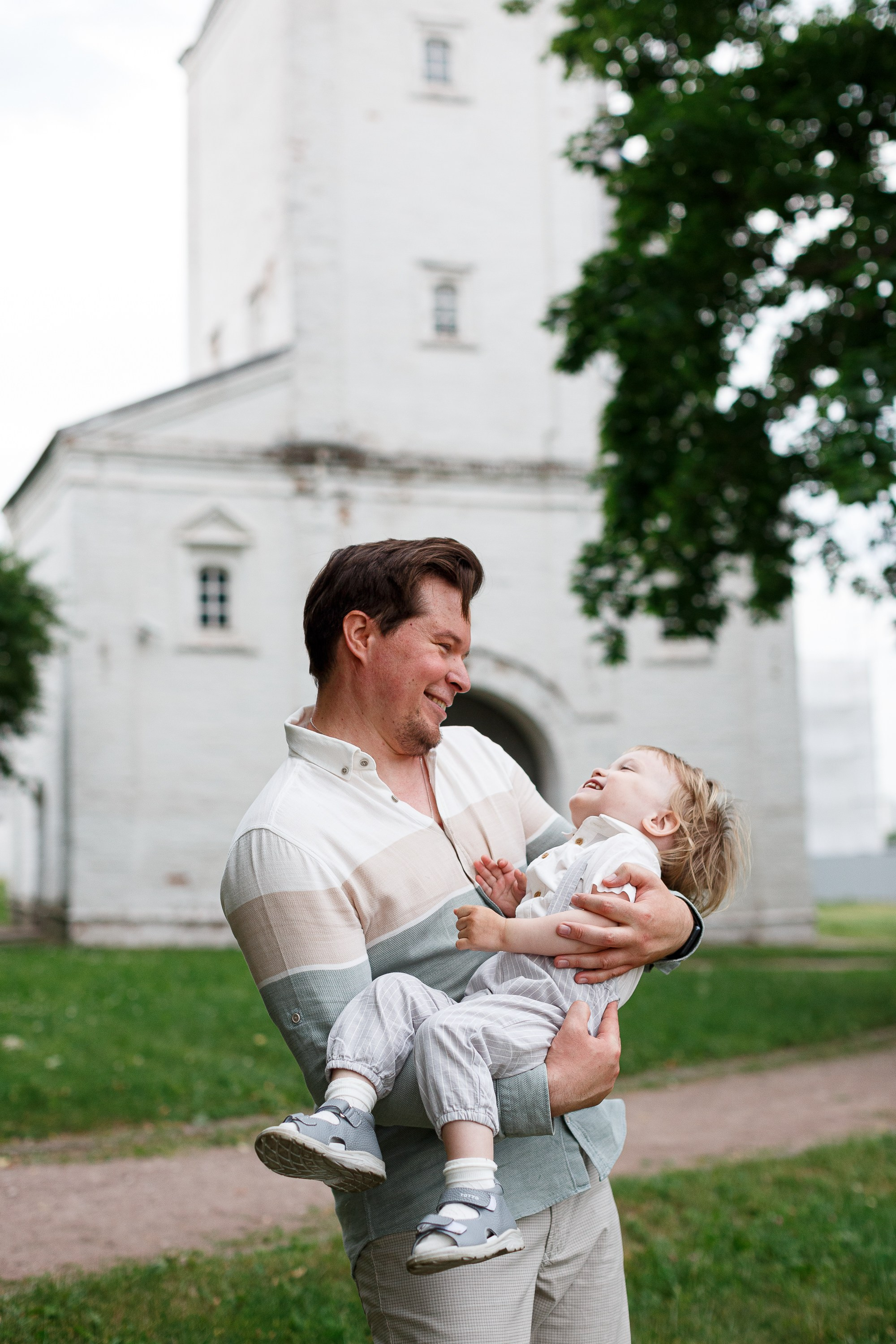 Семейный фотограф в Москве Арсений Юревич.