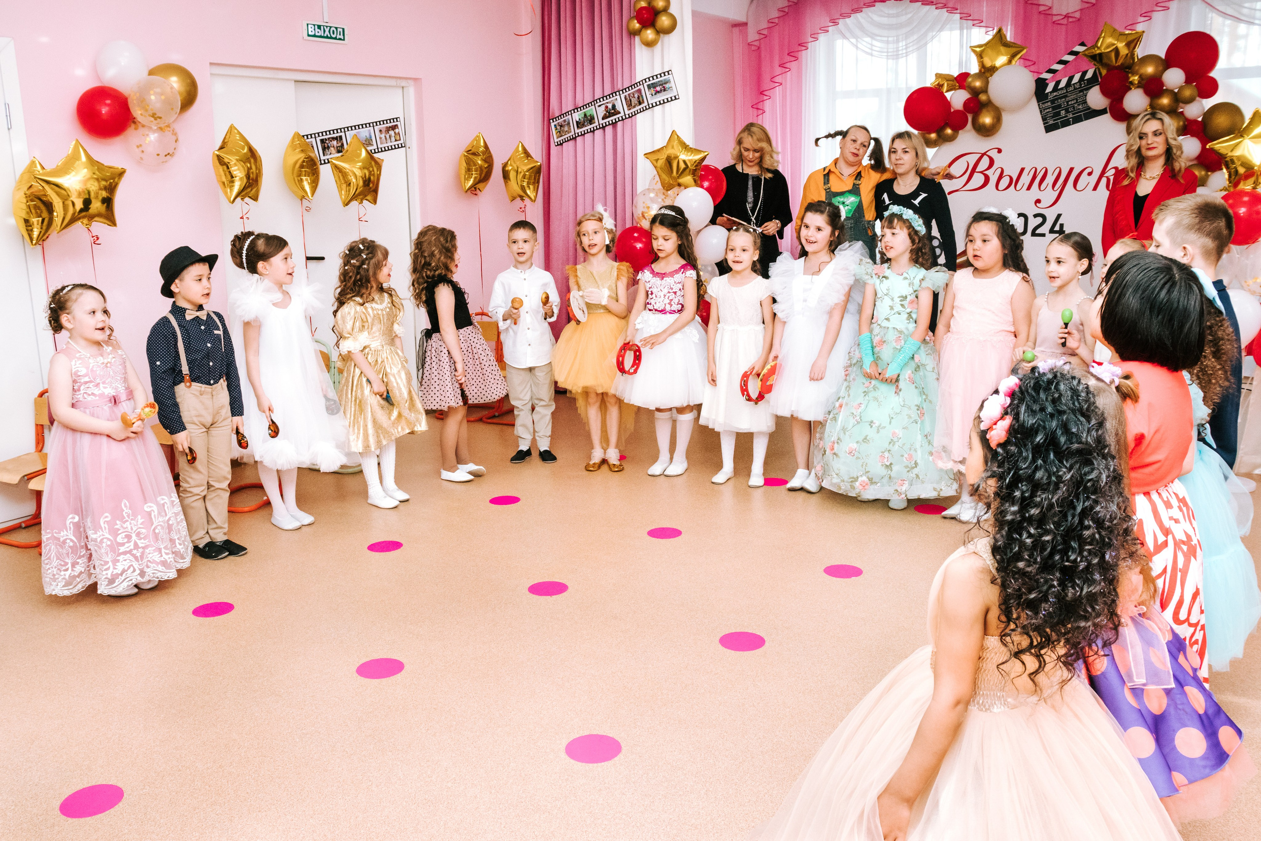 Фотограф на выпускной Детского сада Томск. Фотограф в Томске Дарья Пучкина