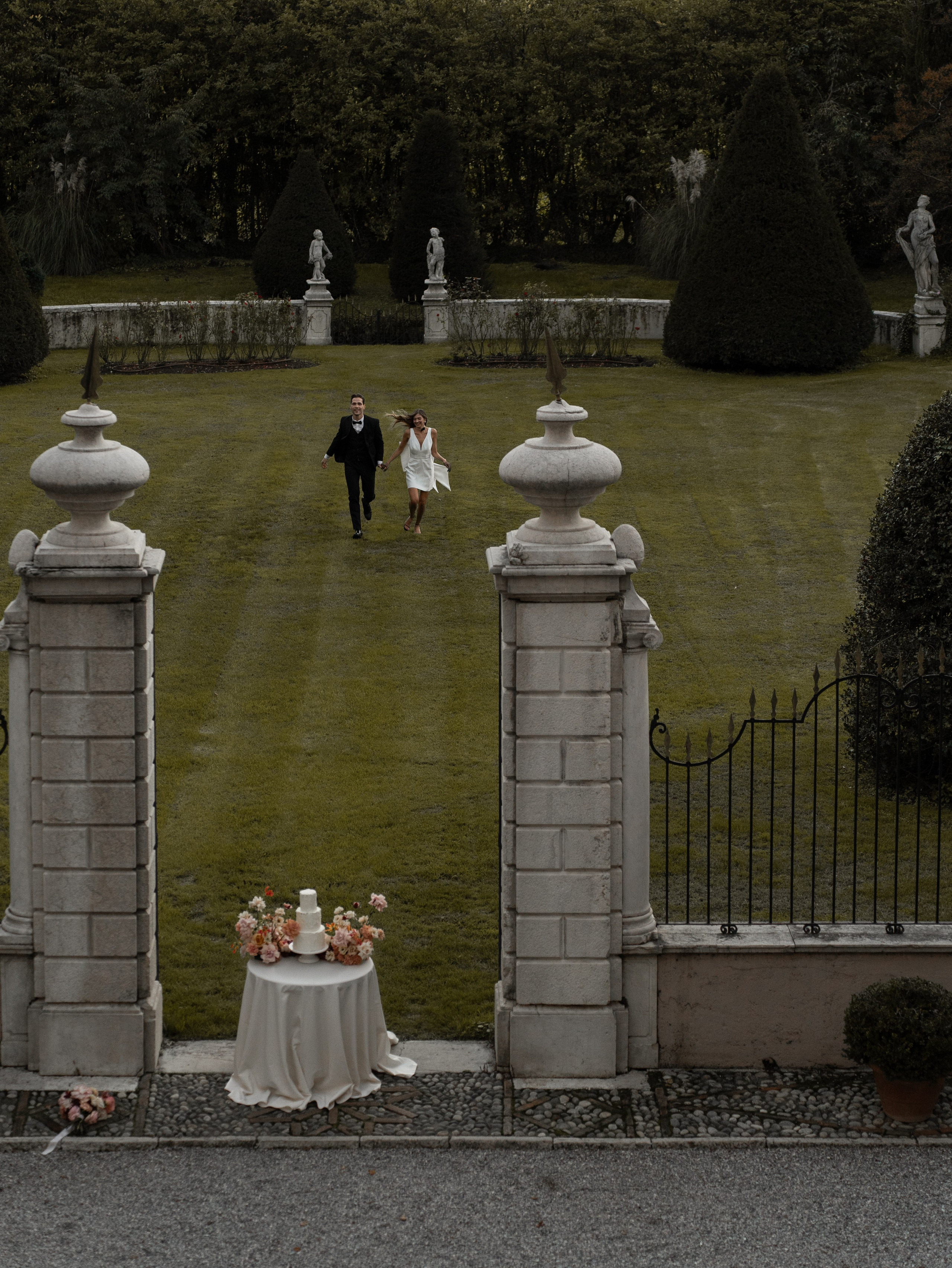 Julia & Paolo. Maria Anistratova | Destination Photographer, Videographer & Drone Pilot — Lake Como