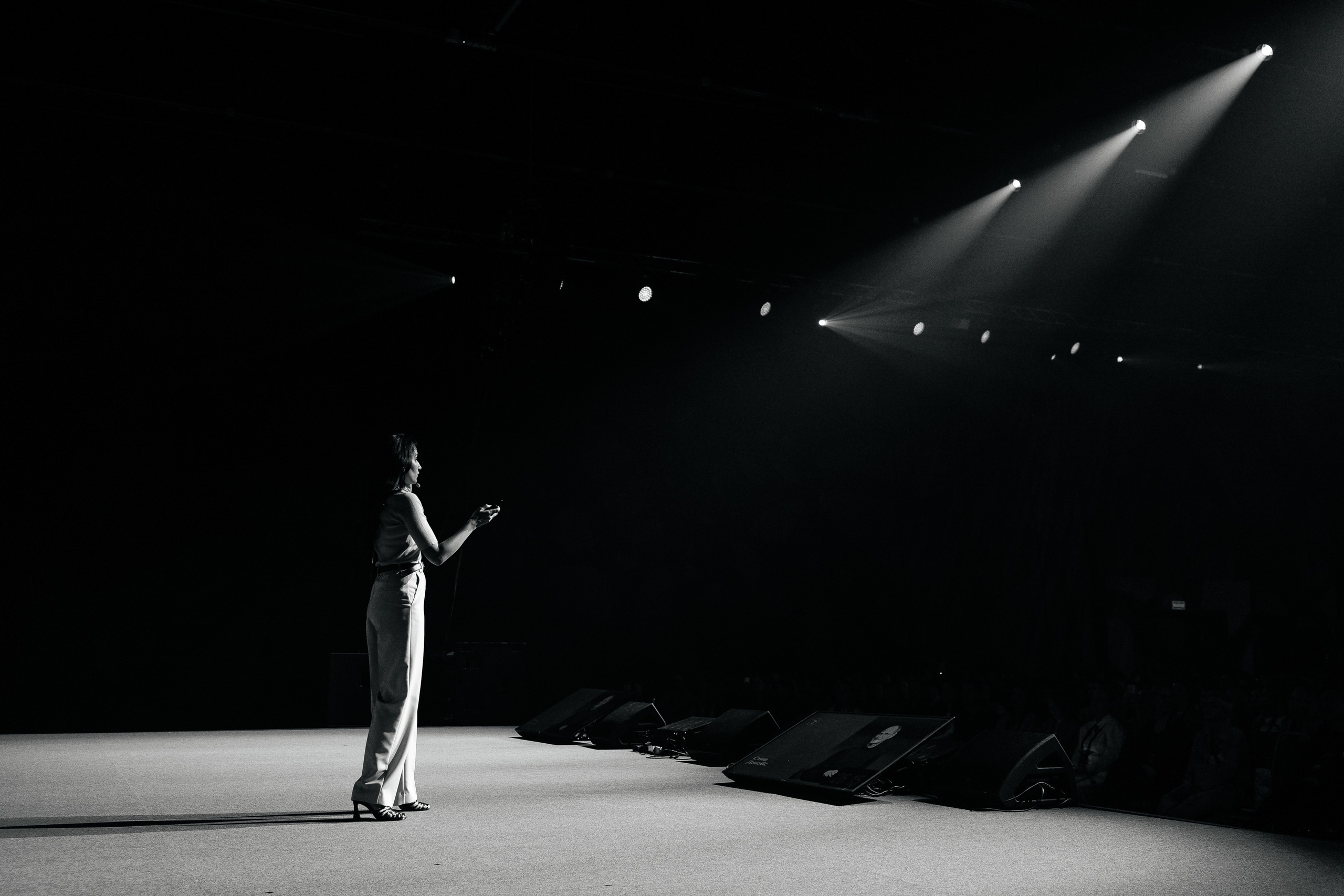 Business. Свадебный фотограф Павел Фурашов в Нижнем Новгороде | Paul Matis