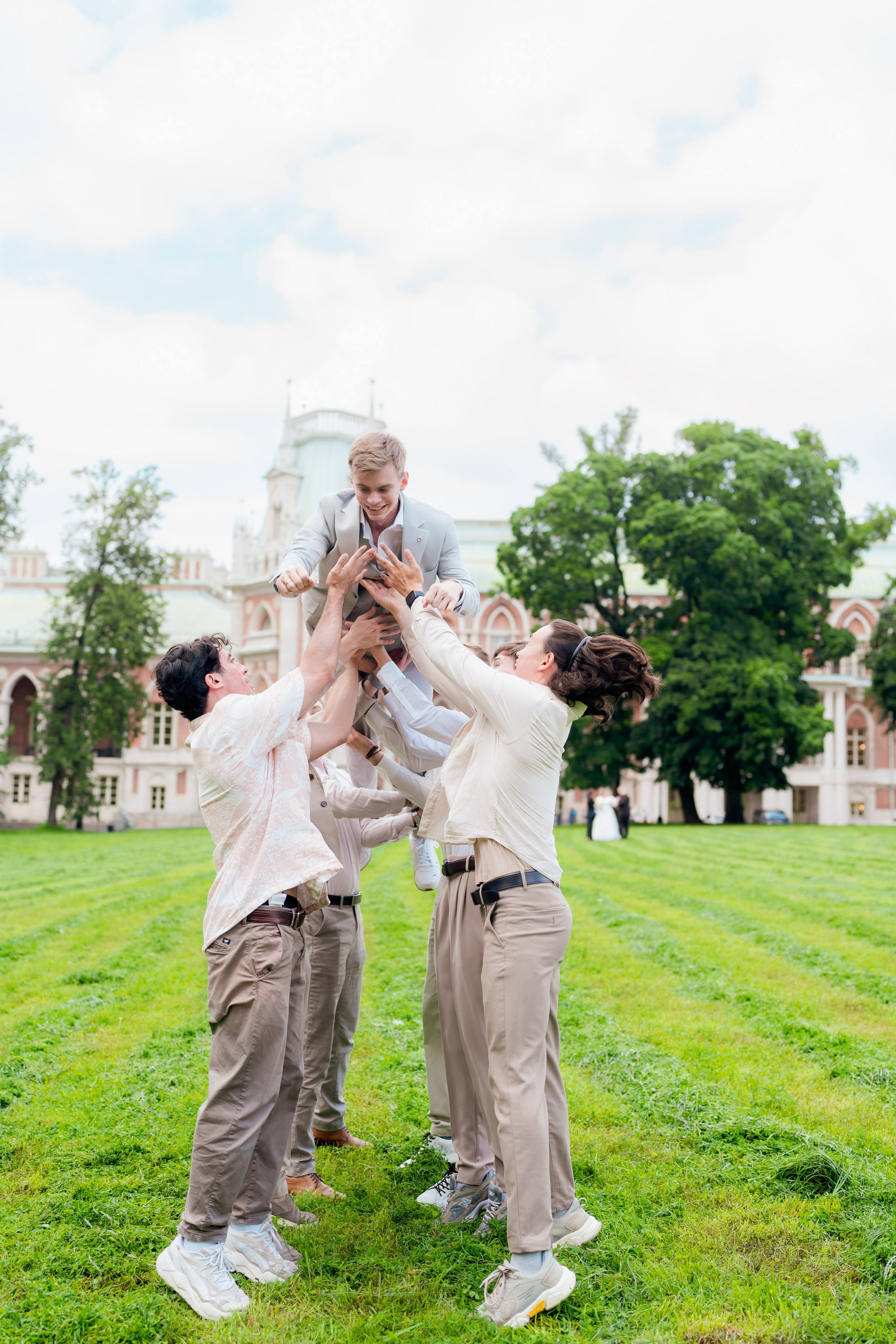 Ярослав и Полина. Царицыно. Свадебный фотограф Москва