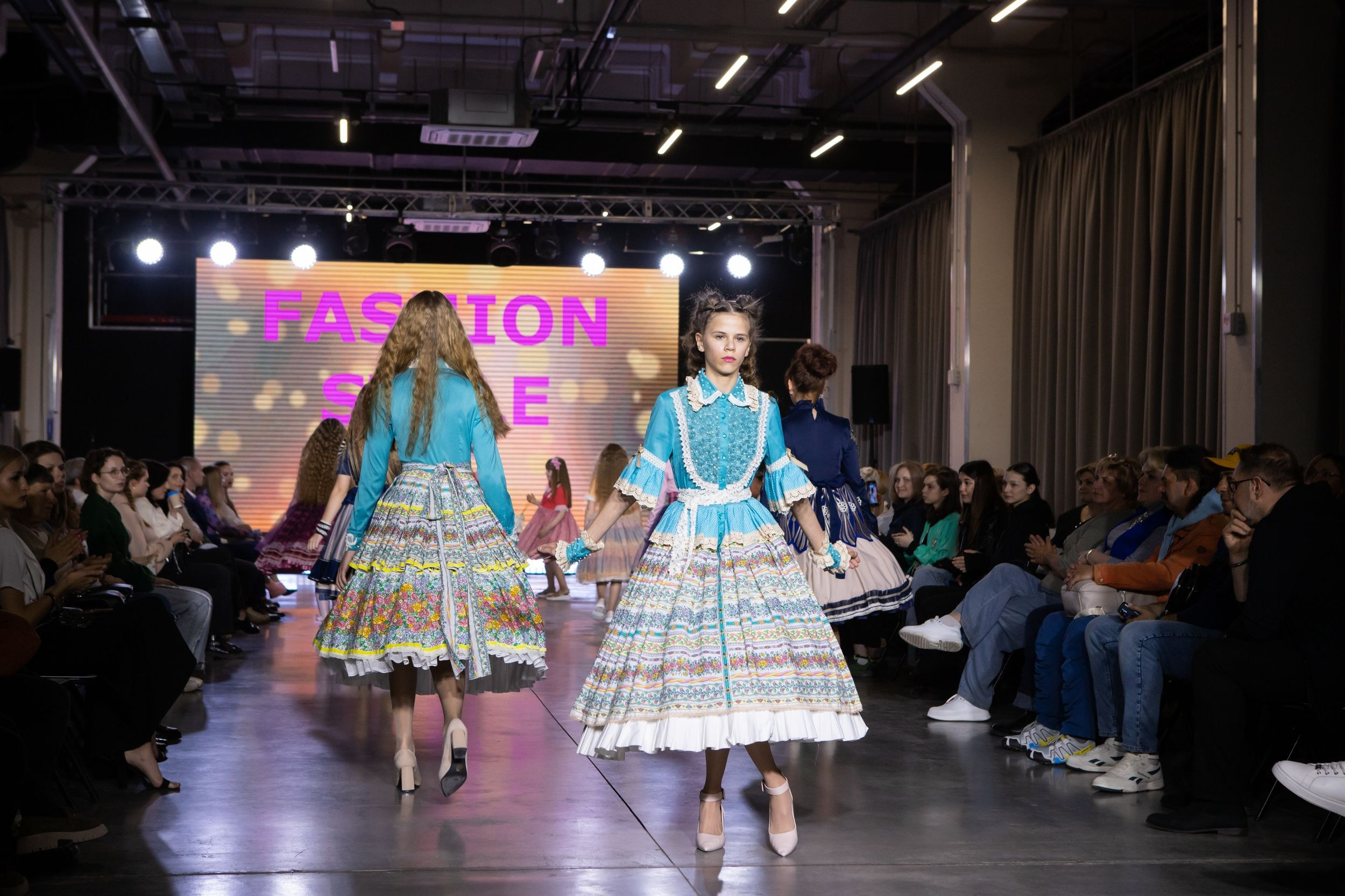 Фестиваль моды и красоты Fashion Style (11 мая 2024). Репортажный фотограф Алексей Пирязев