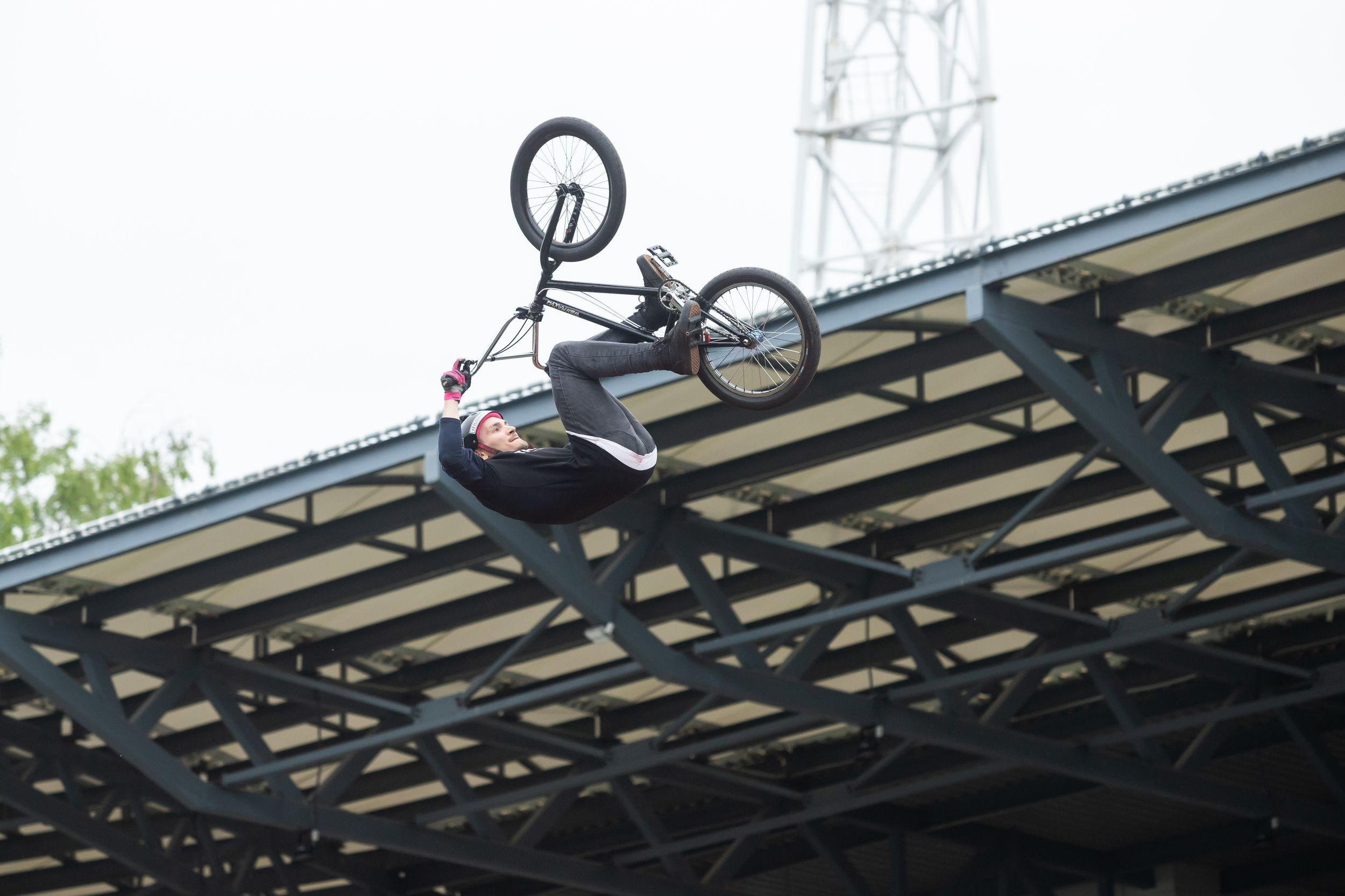 Соревнования по велоспорту «Большой приз Тулы» (19 мая 2023). Репортажный фотограф Алексей Пирязев