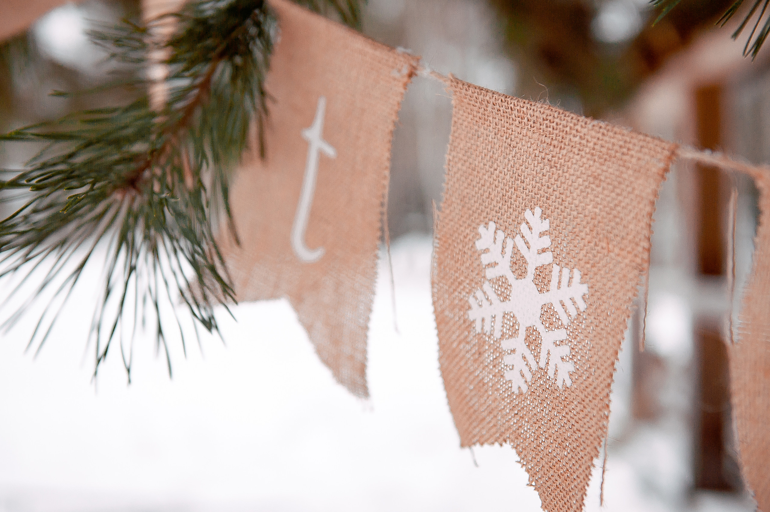 Подружки Амелия и Оливия на катке, МО, Ногинск, Шале. Свадебный и семейный фотограф Виктория Носачёва. Щелково, Москва и МО