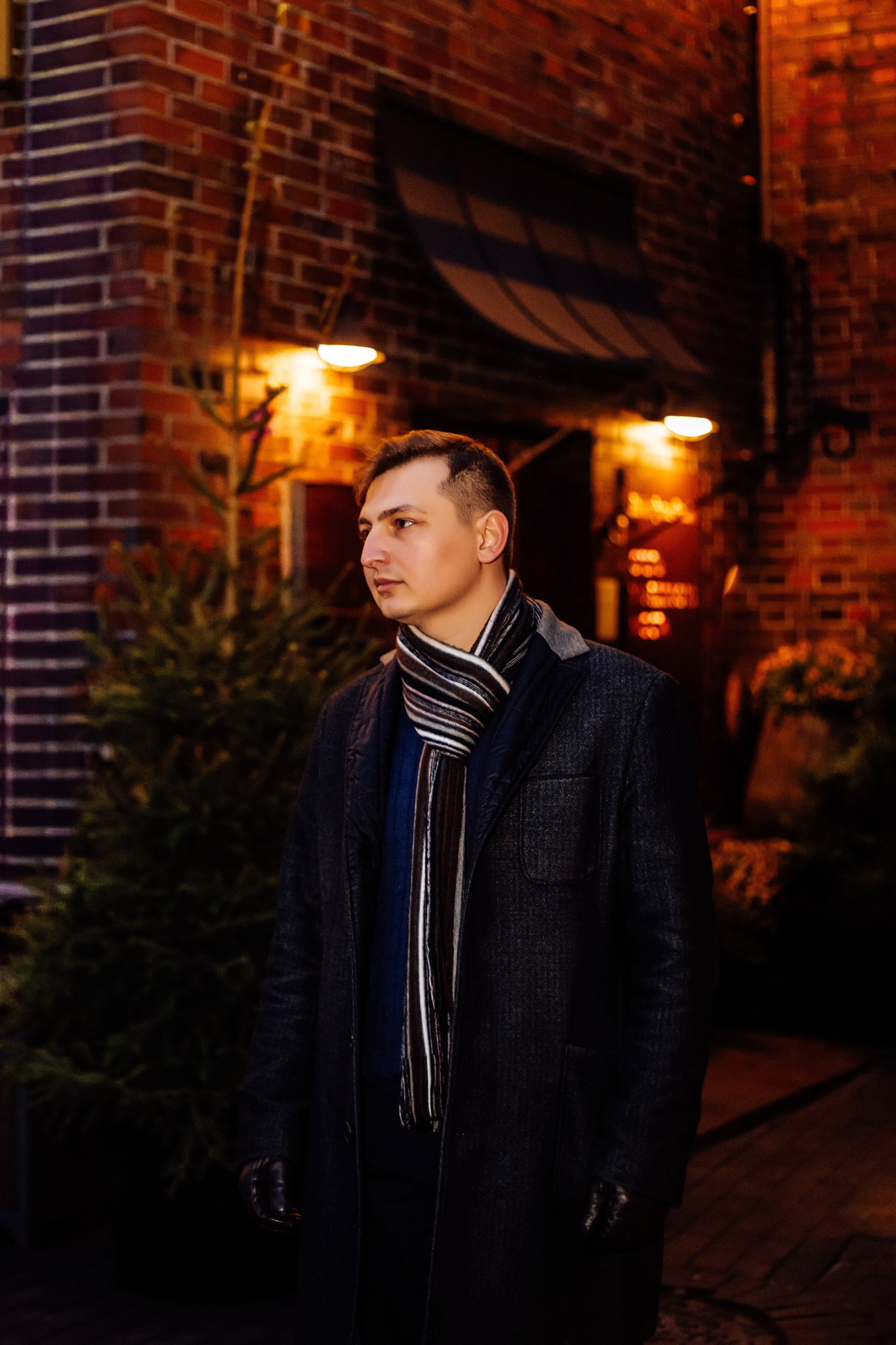 Денис. Https://malovafoto.ru