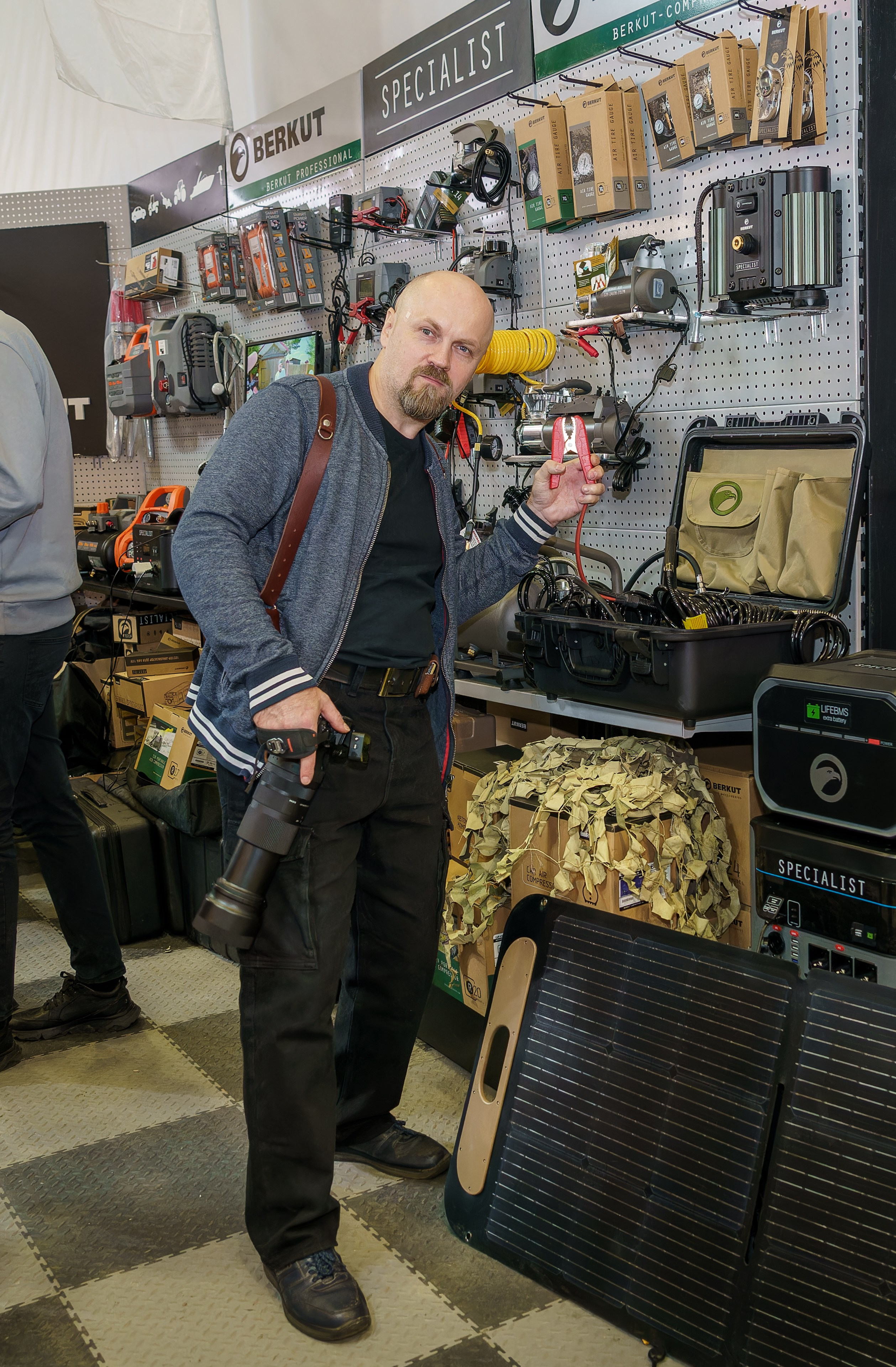 Прогулка по выставке «Поехали 2024 год». «Студия DRONAVT`s» — видеосъёмка и фотография г. Москва