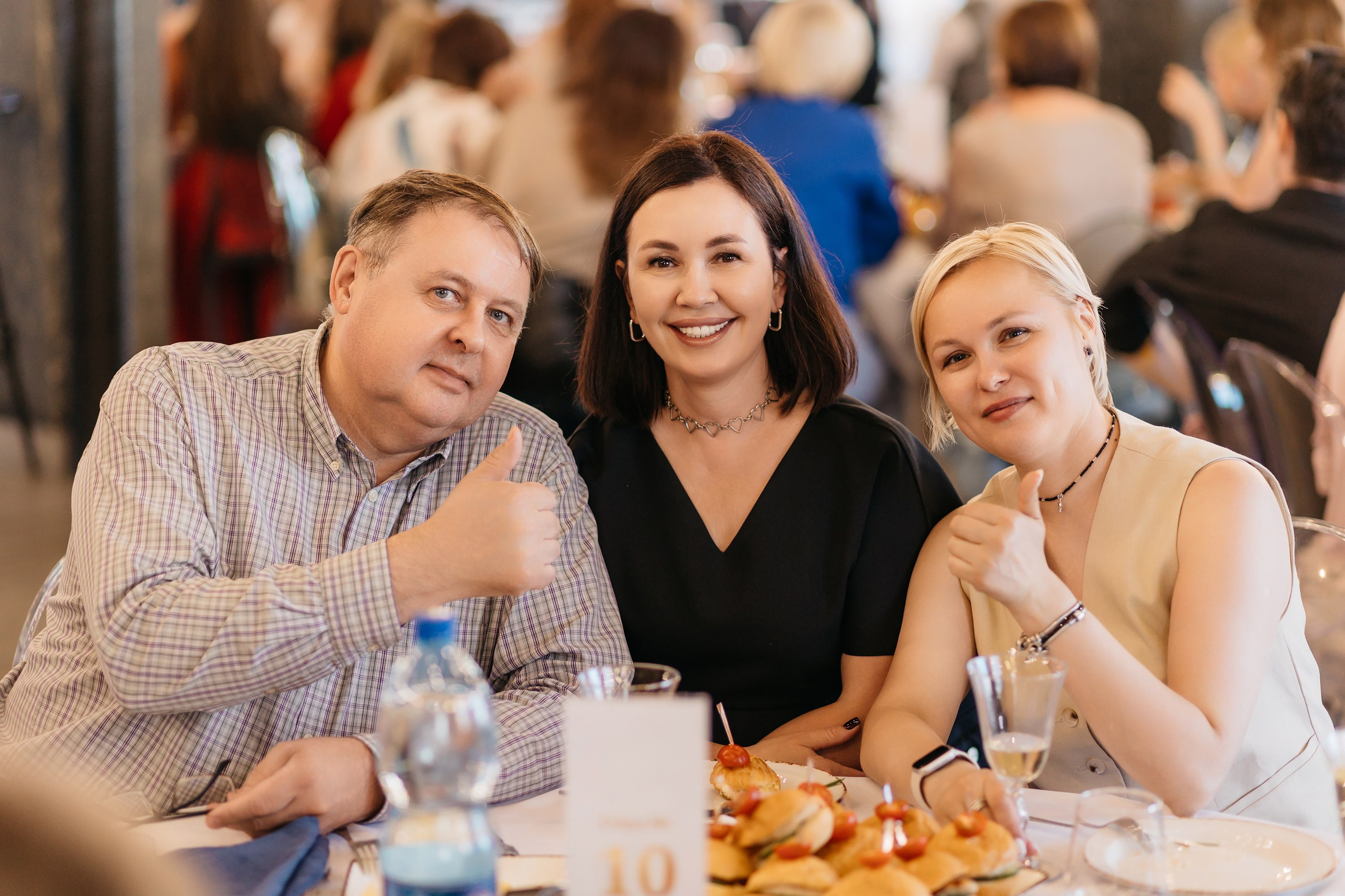 Выпускные. Профессиональный фотограф в Кирове Антон Суслов