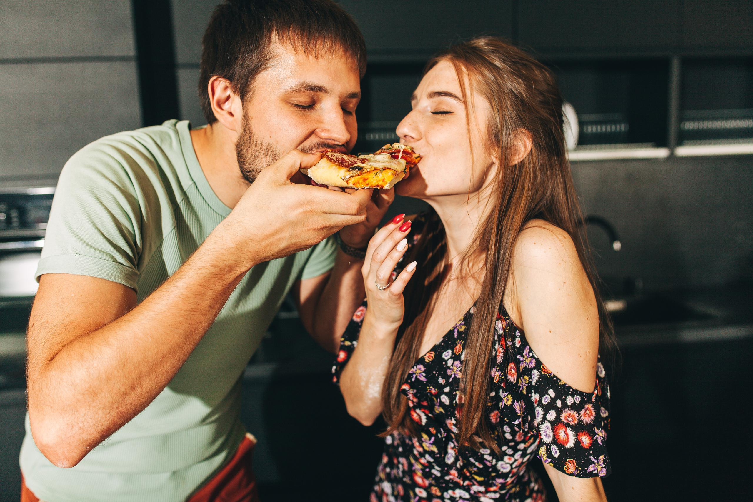 Сделаем пиццу и под одеяло. Свадебный и семейный фотограф в Санкт-Петербурге и Москве