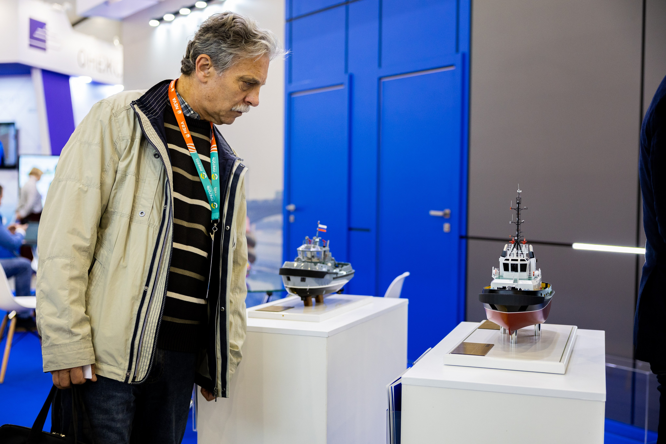 Выставка НЕВА 2025. Репортажный фотограф Санкт-Петербург | Роман Карбышев