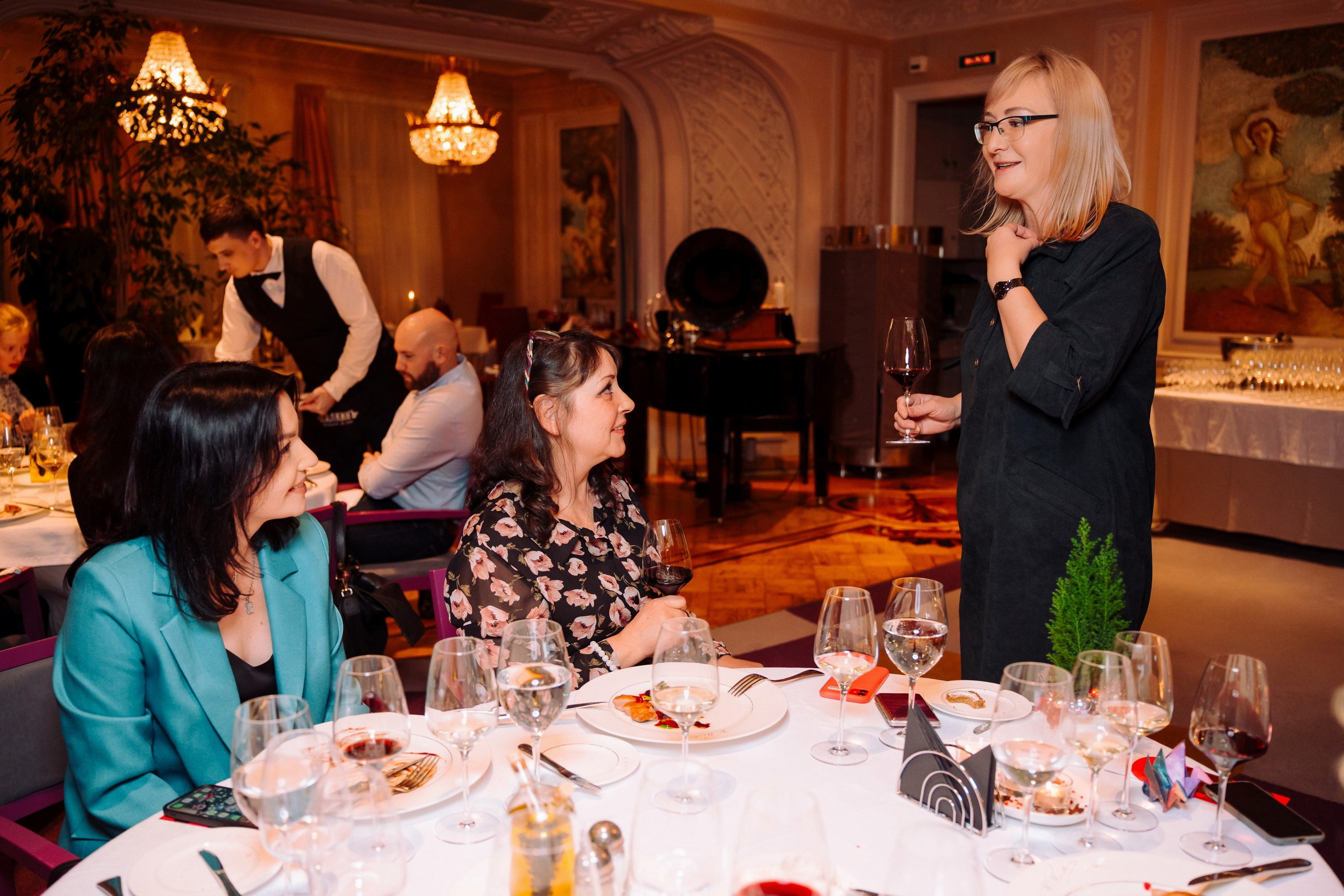 Винный балл. Репортаж. Фотограф Сергей Лукьяненко