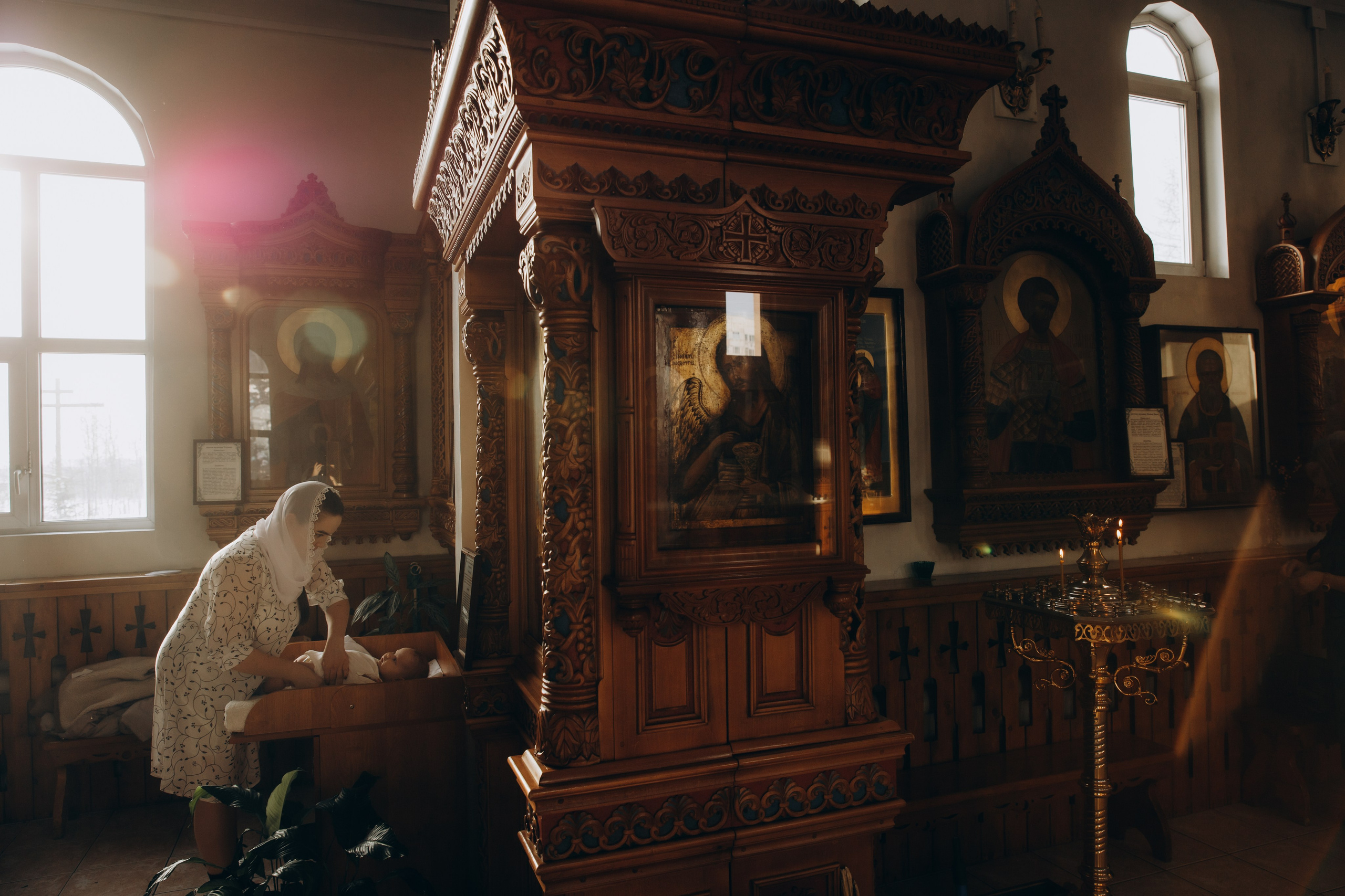 Таинство Крещения. Северная церковь. Фотограф Новый Уренгой I Ньюборн I Фотограф материнства I ЯНАО