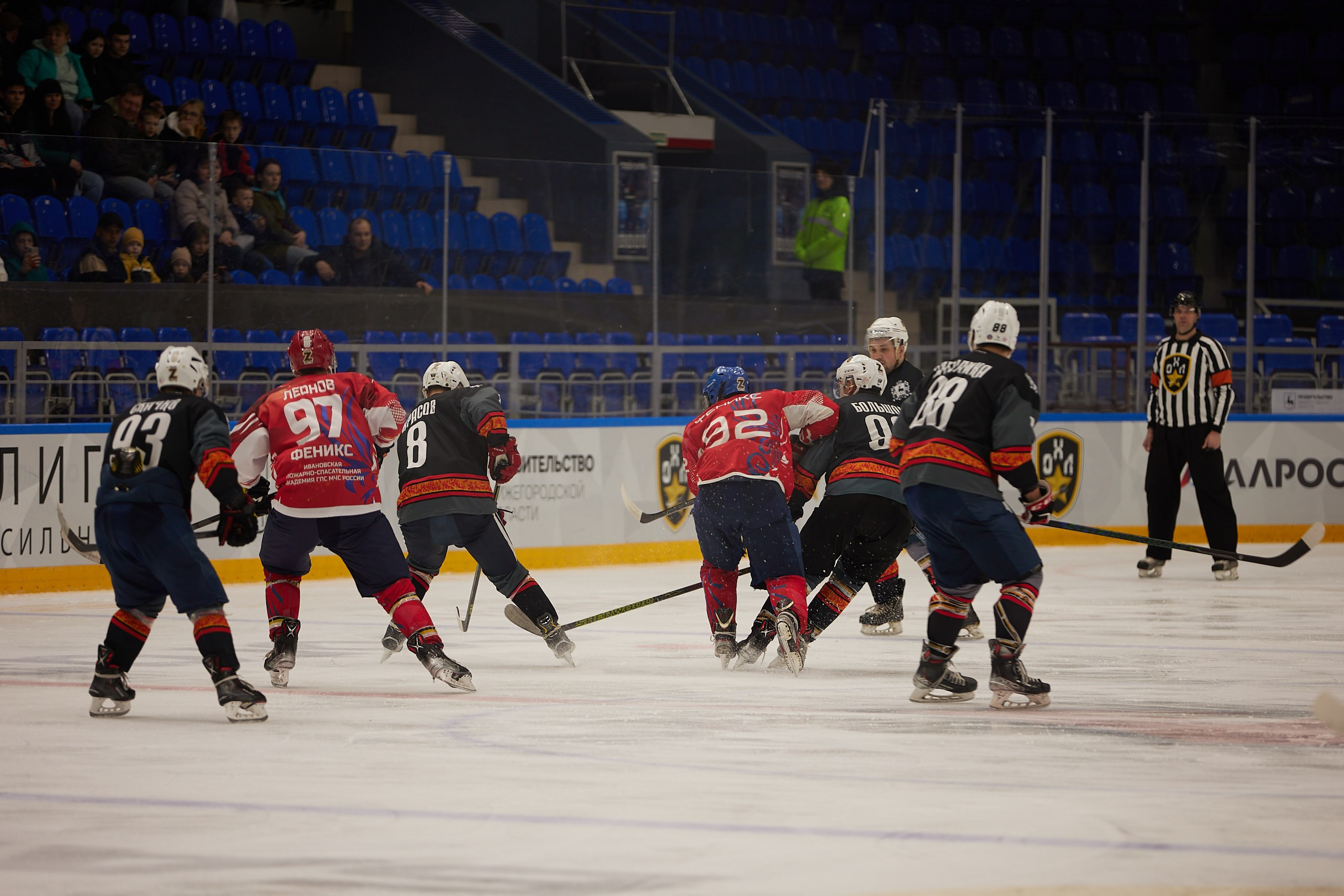 Репортаж. Офицерская хоккейная лига 2025 год. Спортивный фотограф Некрасов Денис