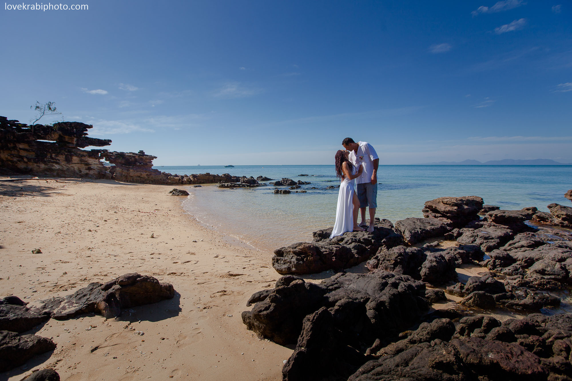 Wedding Vows Set Up in Krabi and Koh Lanta. Photography & Events Thailand Krabi