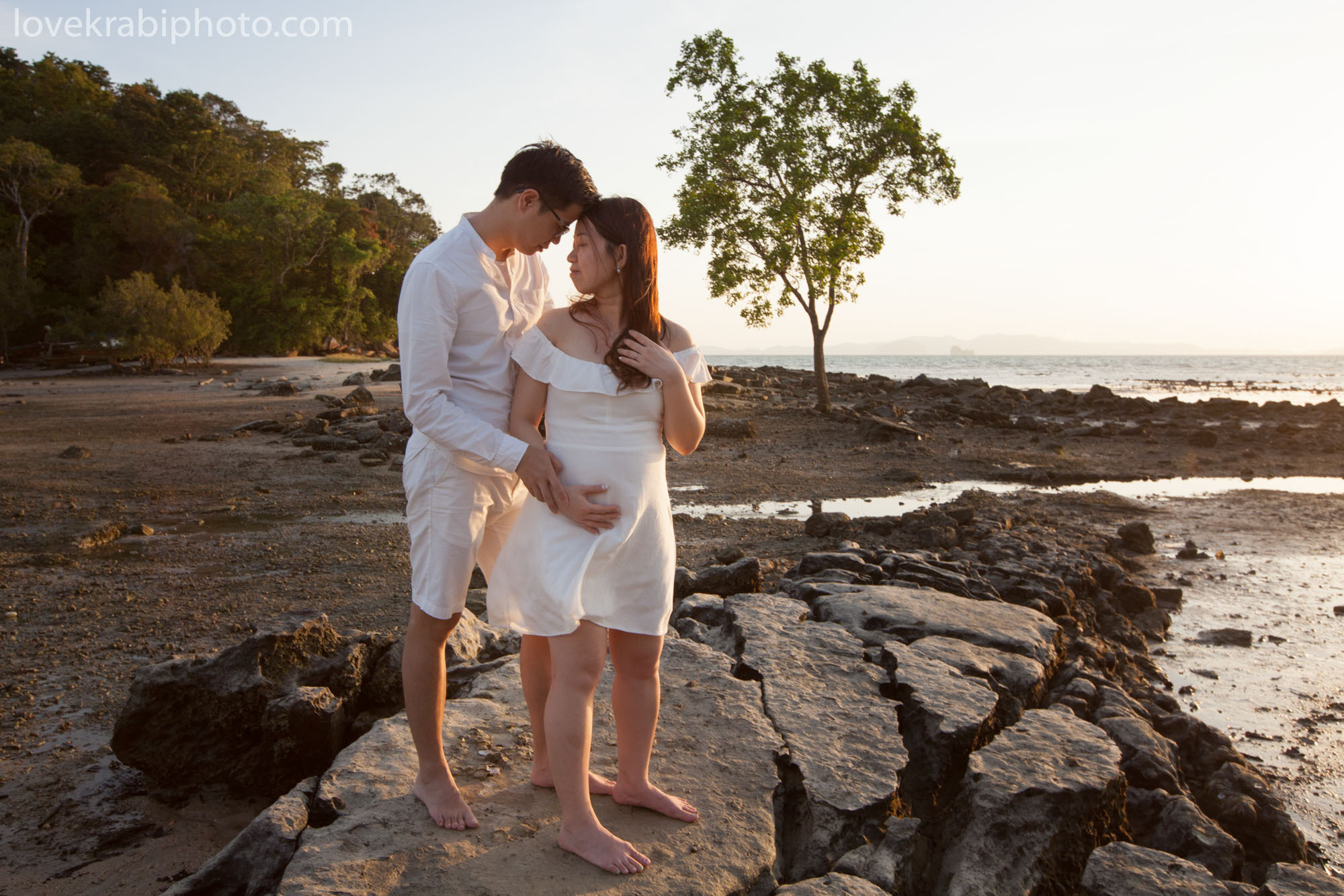 Maternity Sunset PhotoSession in Krabi. Photography & Events Thailand Krabi