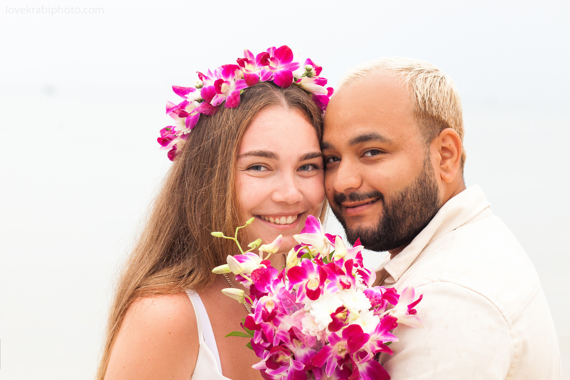 klong muang beach, krabi photographer, thailand wedding, krabi flora, aonang bouquet delivery, bridal bouquet, honeymoon, prewedding