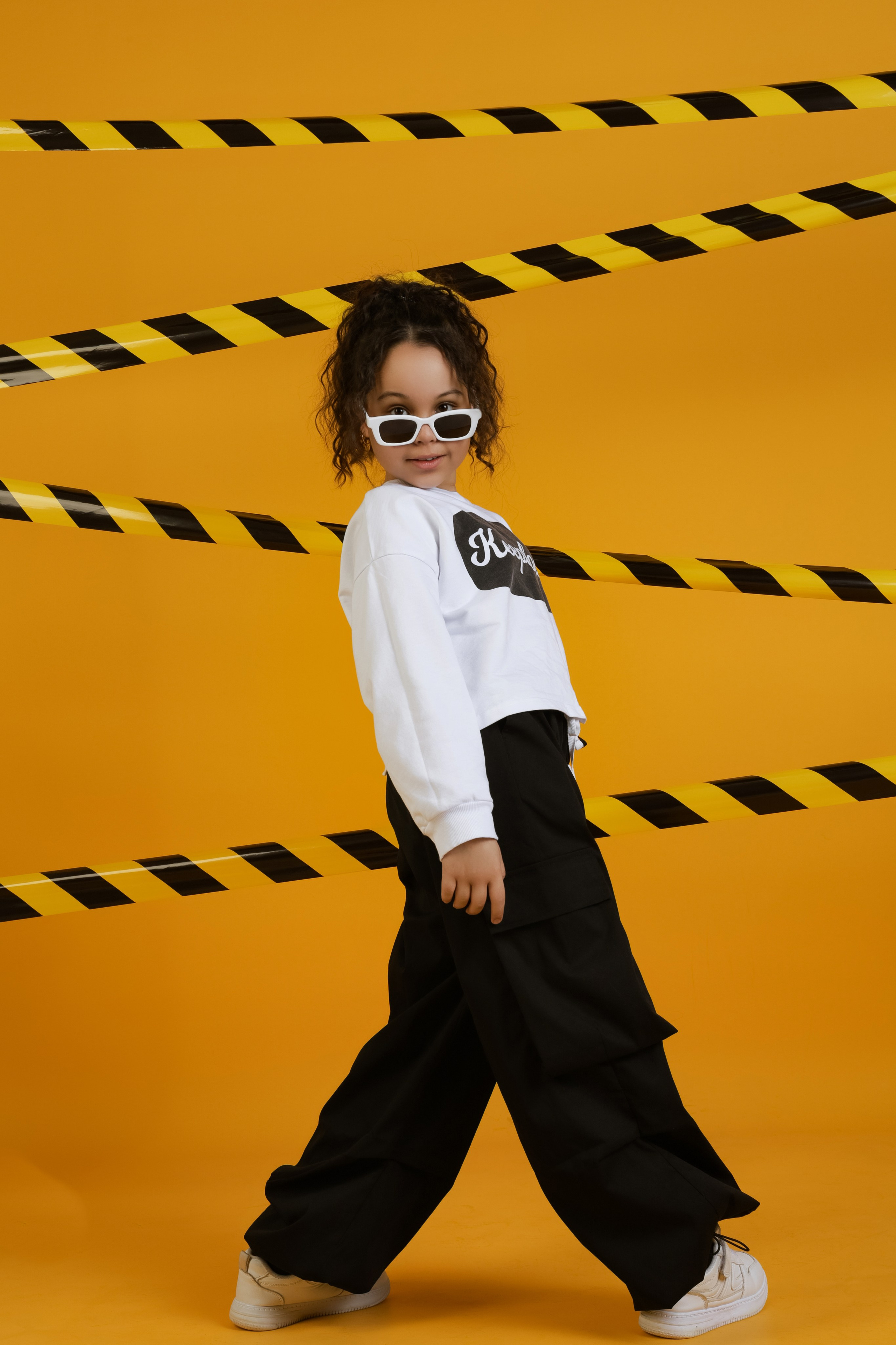 Проект на желтом фоне. АНАСТАСИЯ КУЗНЕЦОВА | ФОТОГРАФ ЧЕБОКСАРЫ