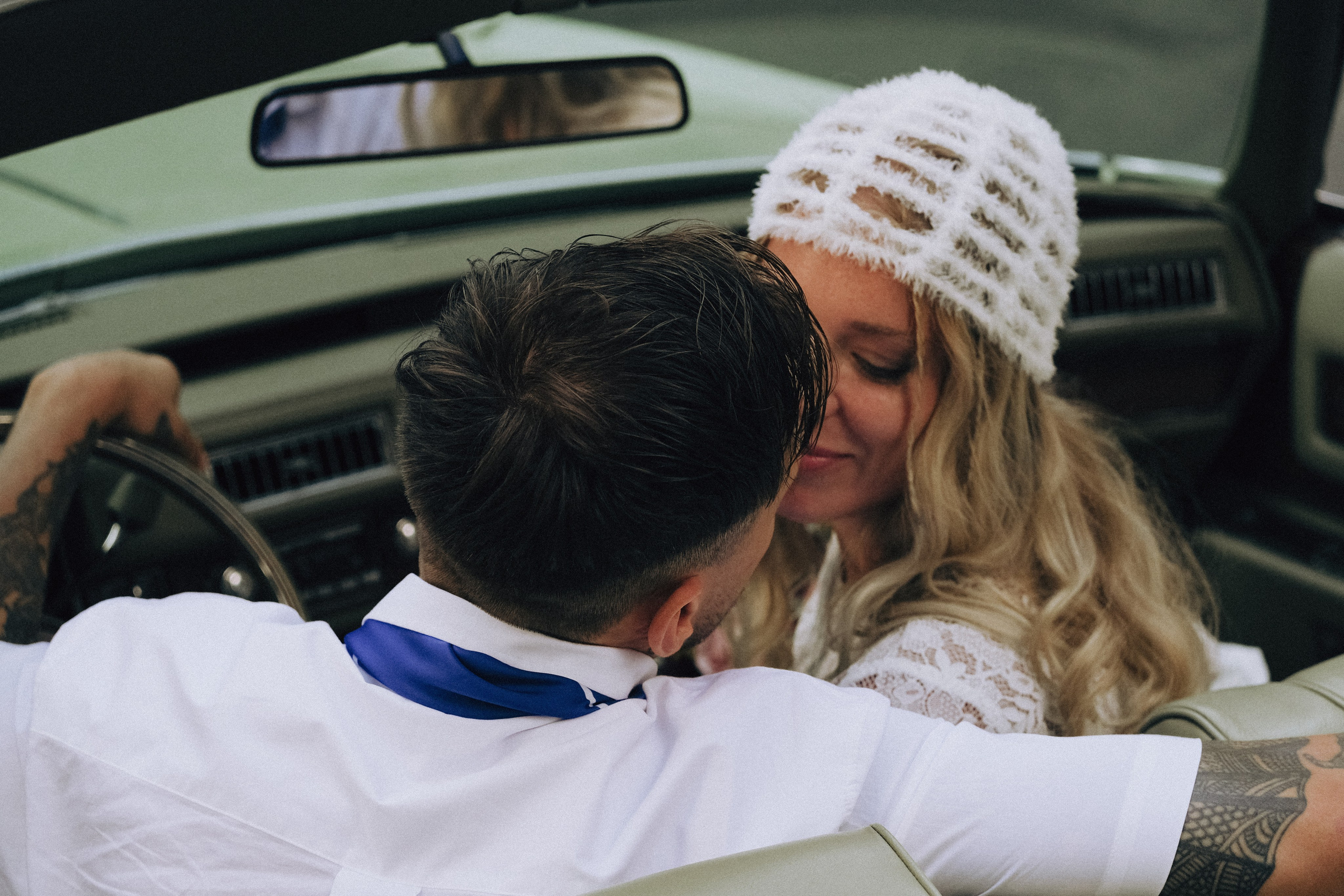 СВАДЕБНАЯ СЬЕМКА С КАБРИОЛЕТОМ В САНТК-ПЕТЕРБУРГЕ НА ПЕТРОГРАДКЕ В ОТЕЛЕ ПАНОРАМИКА. Профессиональный фотограф, Санкт-Петербург — Виктория Богомолова