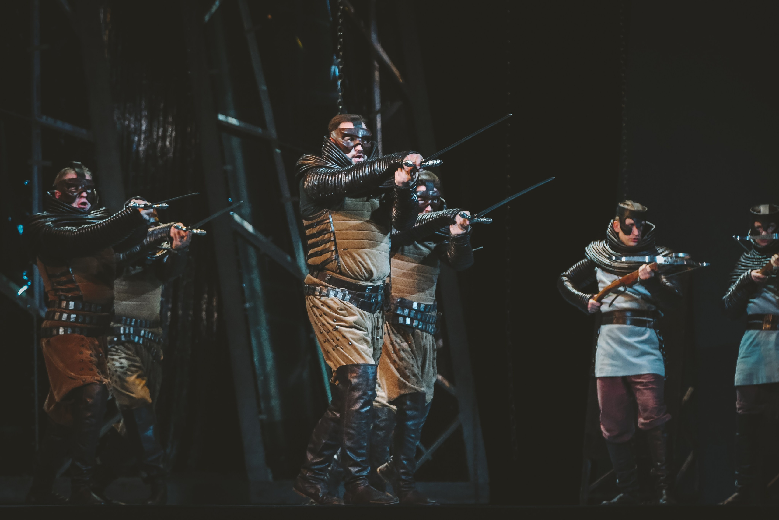 «Трубадур» Верди в Новой опере. Дарья Письменюк / Darya Leitstern — фотограф, музыкант, журналист, путешественник