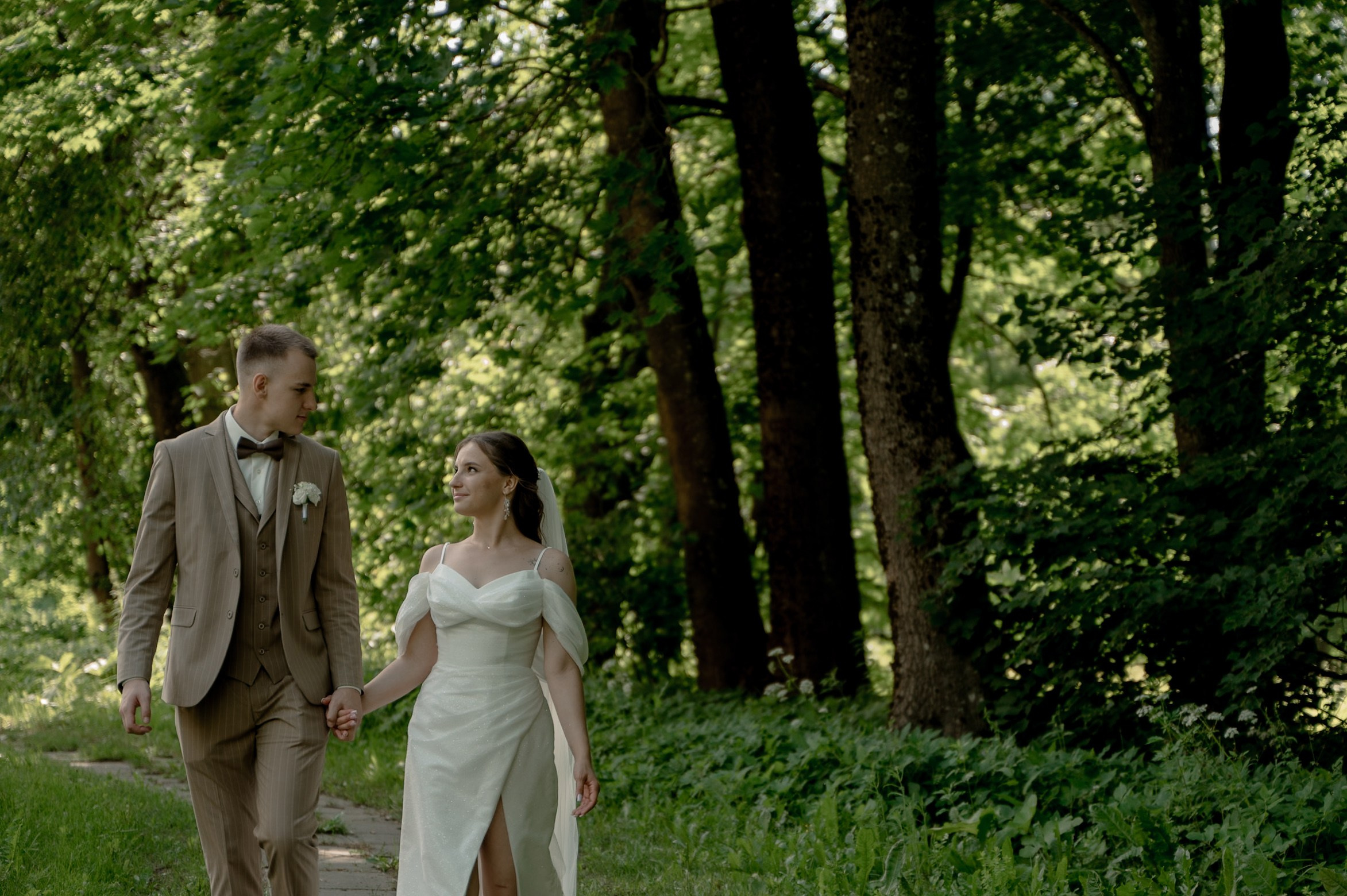 Ян и Ника 22.06.2024. Свадебный и семейный фотограф в городе Смоленске