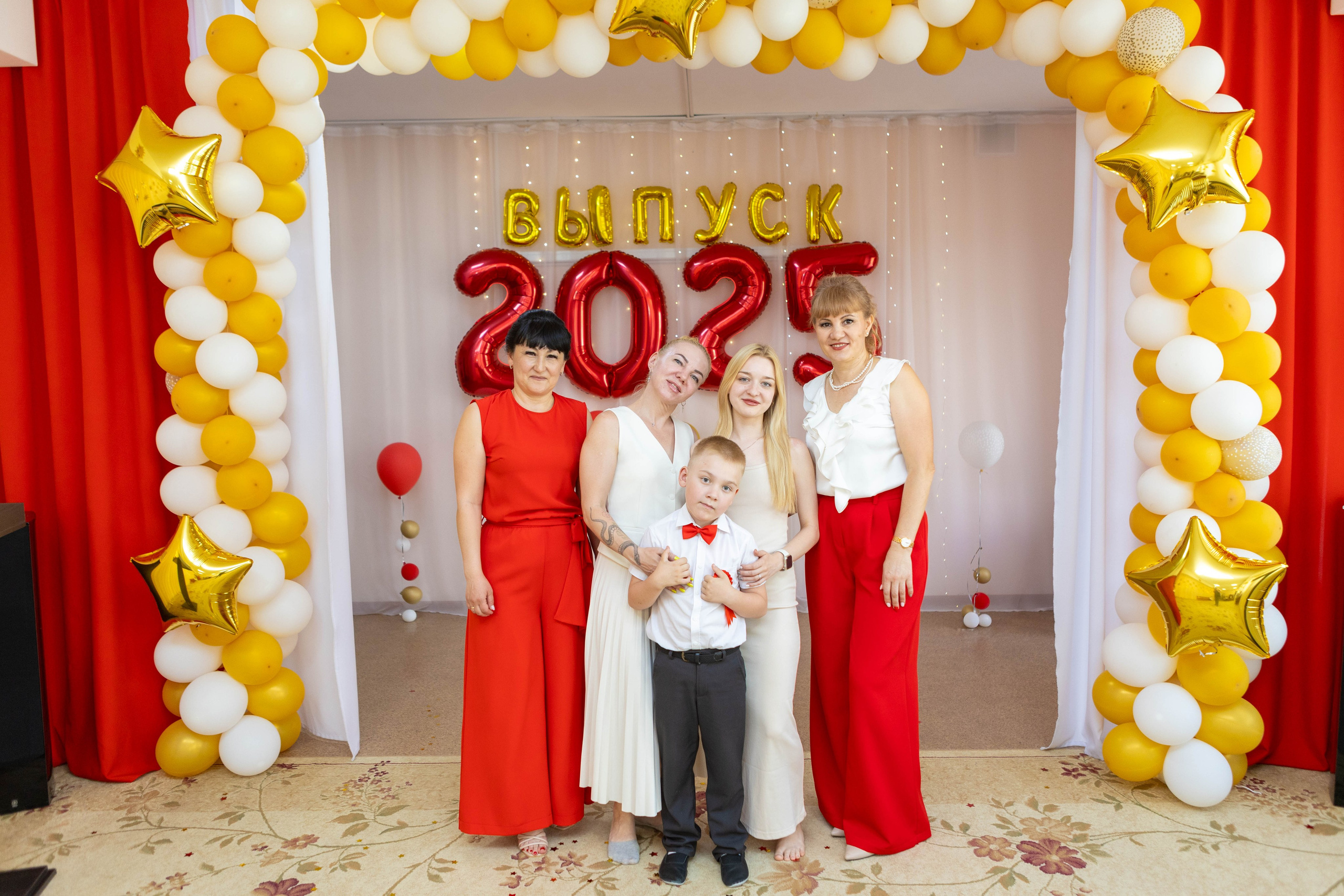 Выпускной в детскому саду 2025 год. Свадебный и предметный фотограф Ренат Каламперов