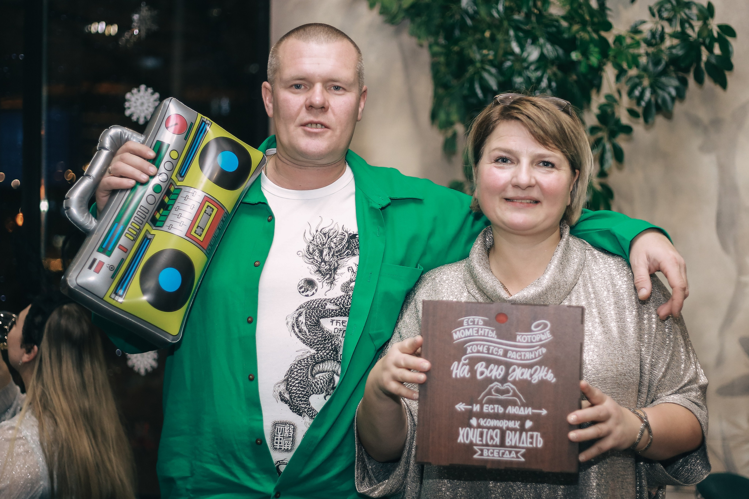 Новогодний корпоратив в стиле 90х и СловоПацана. Антонина Морозова, профессиональный семейный фотограф видеограф