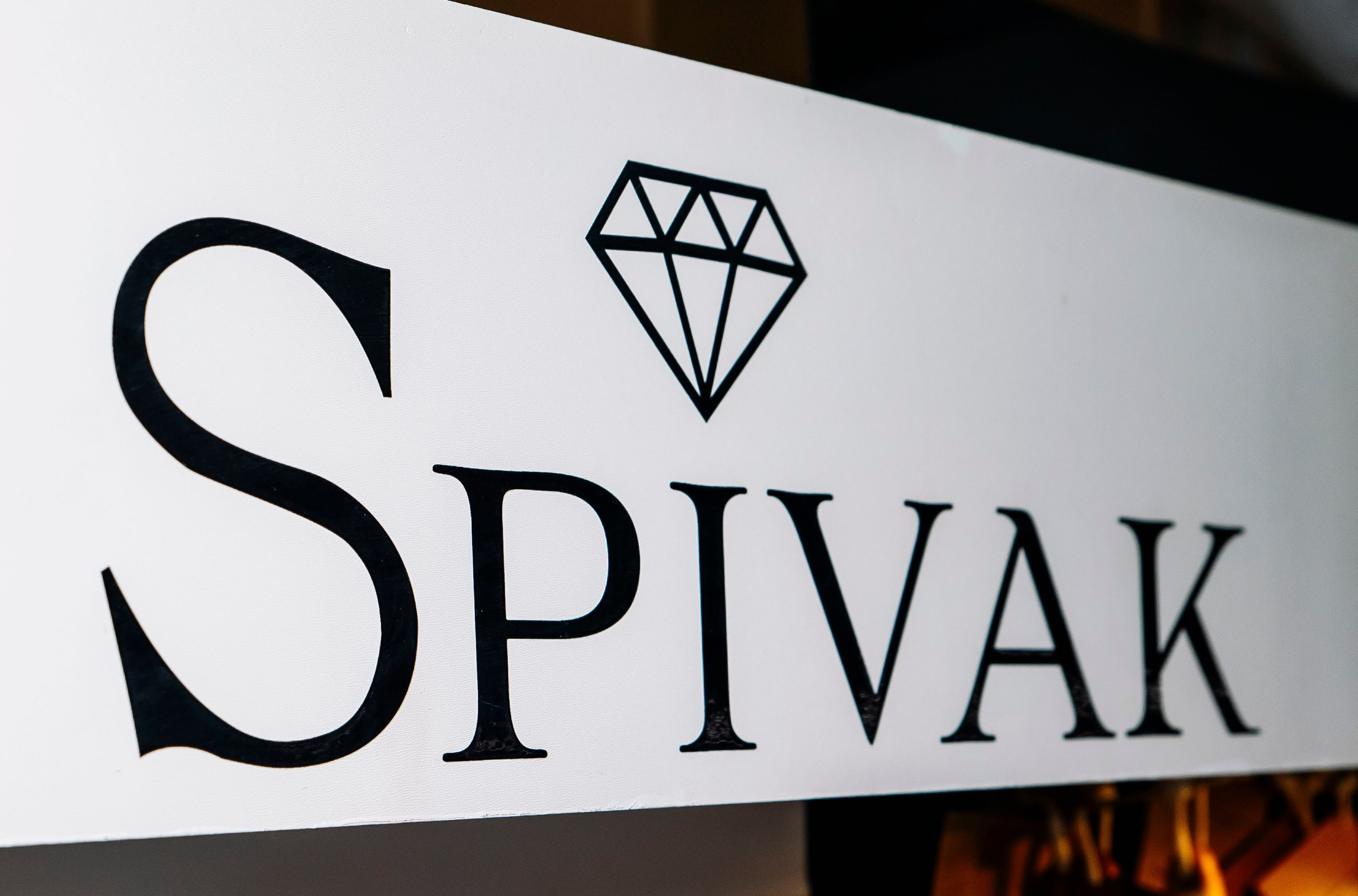 Выставка BEAUNITY by InterCHARM 2026. Профессиональный фотограф в Москве | Заказать фотосессию и съемку