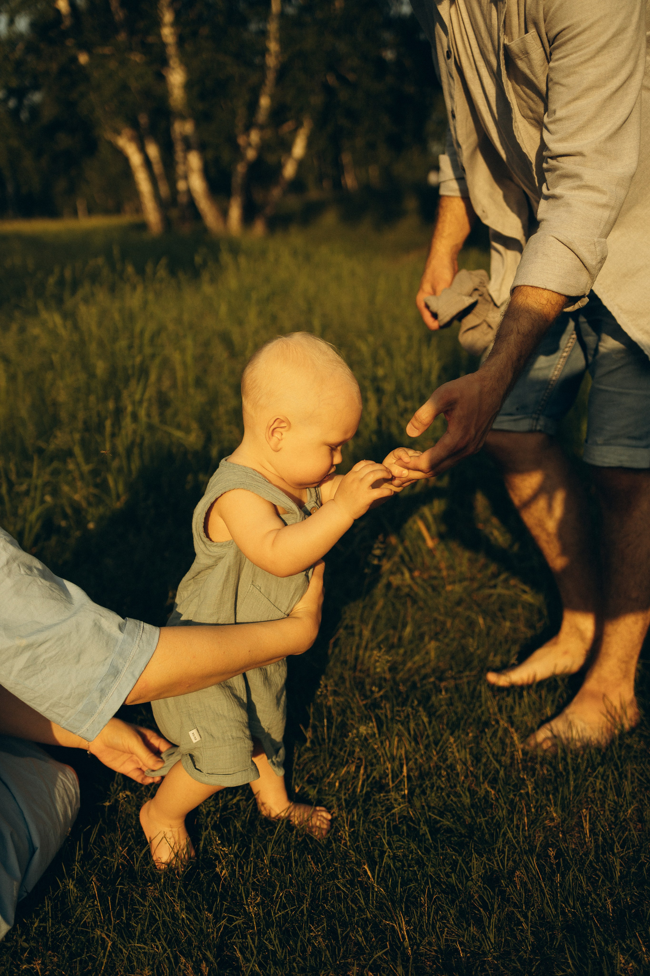 На природе. Семейный фотограф Новосибирск Фотограф на выписку Новосибирск