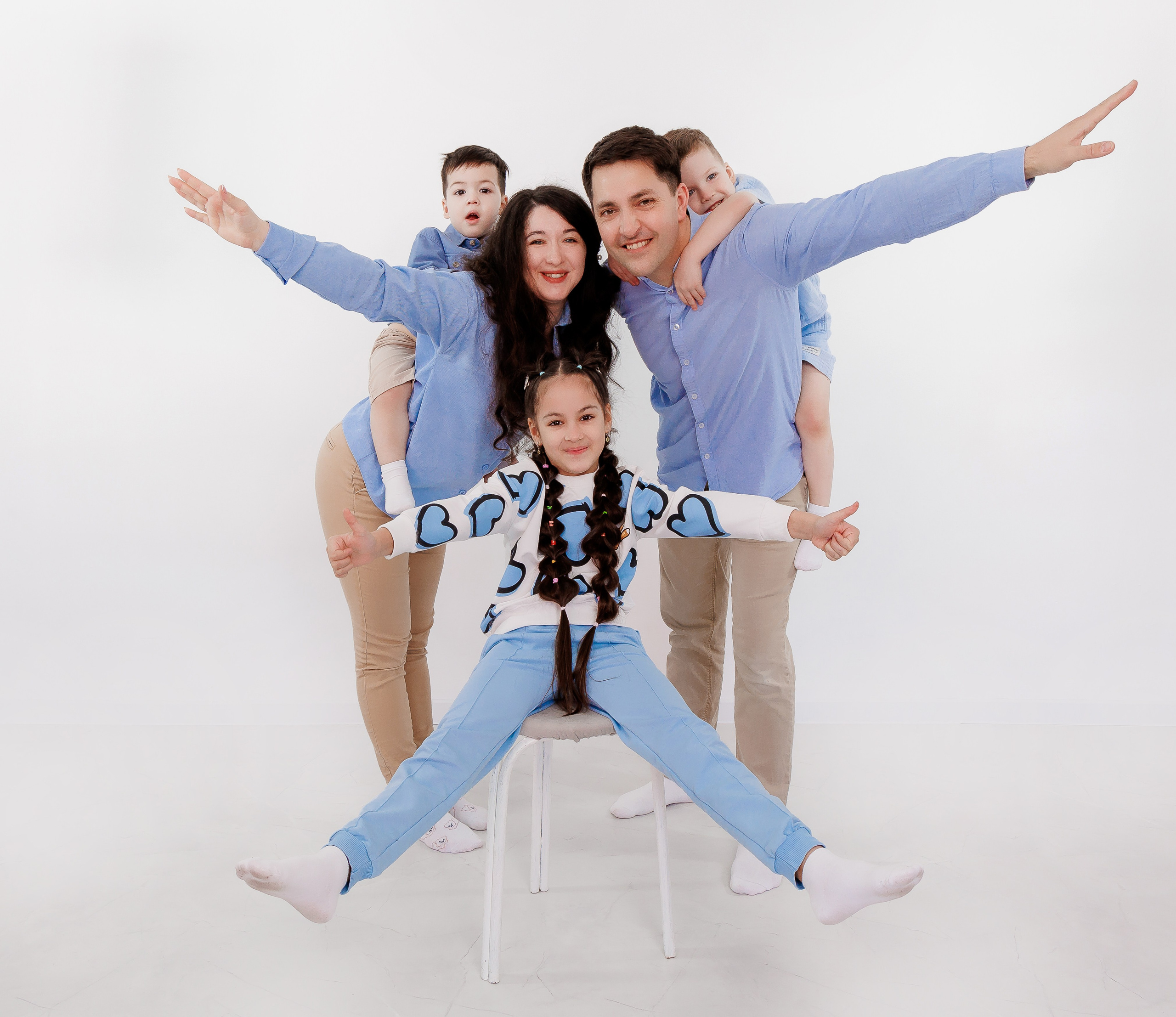 Семейная съёмка. Инга Кузьминская ТОП-фотограф г. Корсаков