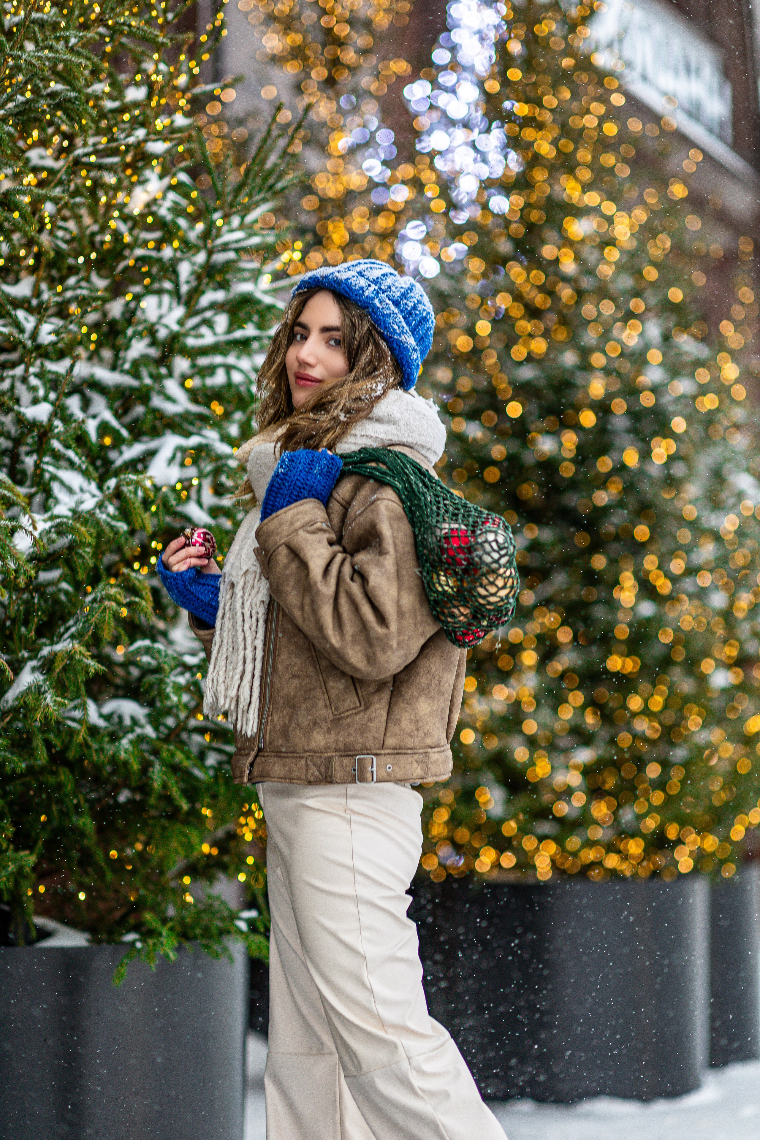 Лиза, прогулка по Ярмарке. Фото и видео Москва, Московский. Свадебный фотограф, видеограф, фотосессии, видеосъемка